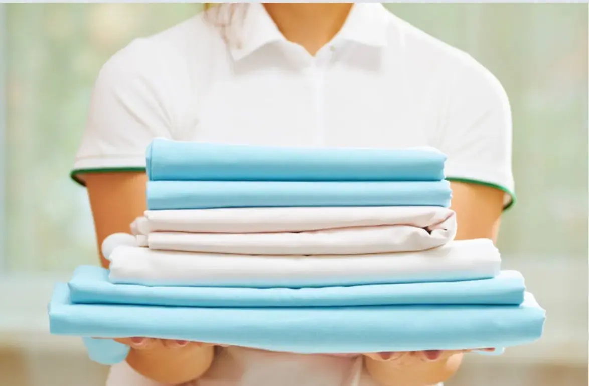 Above & Beyond Wash & Fold - Image 6