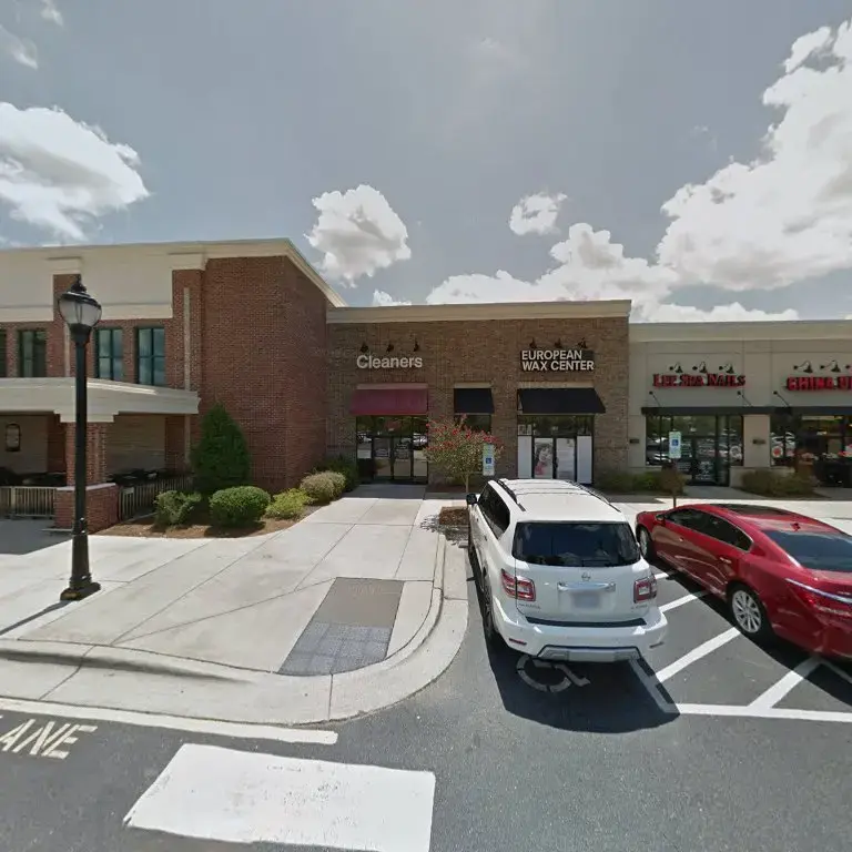 ACE DRY CLEANERS - South Park - Image 10