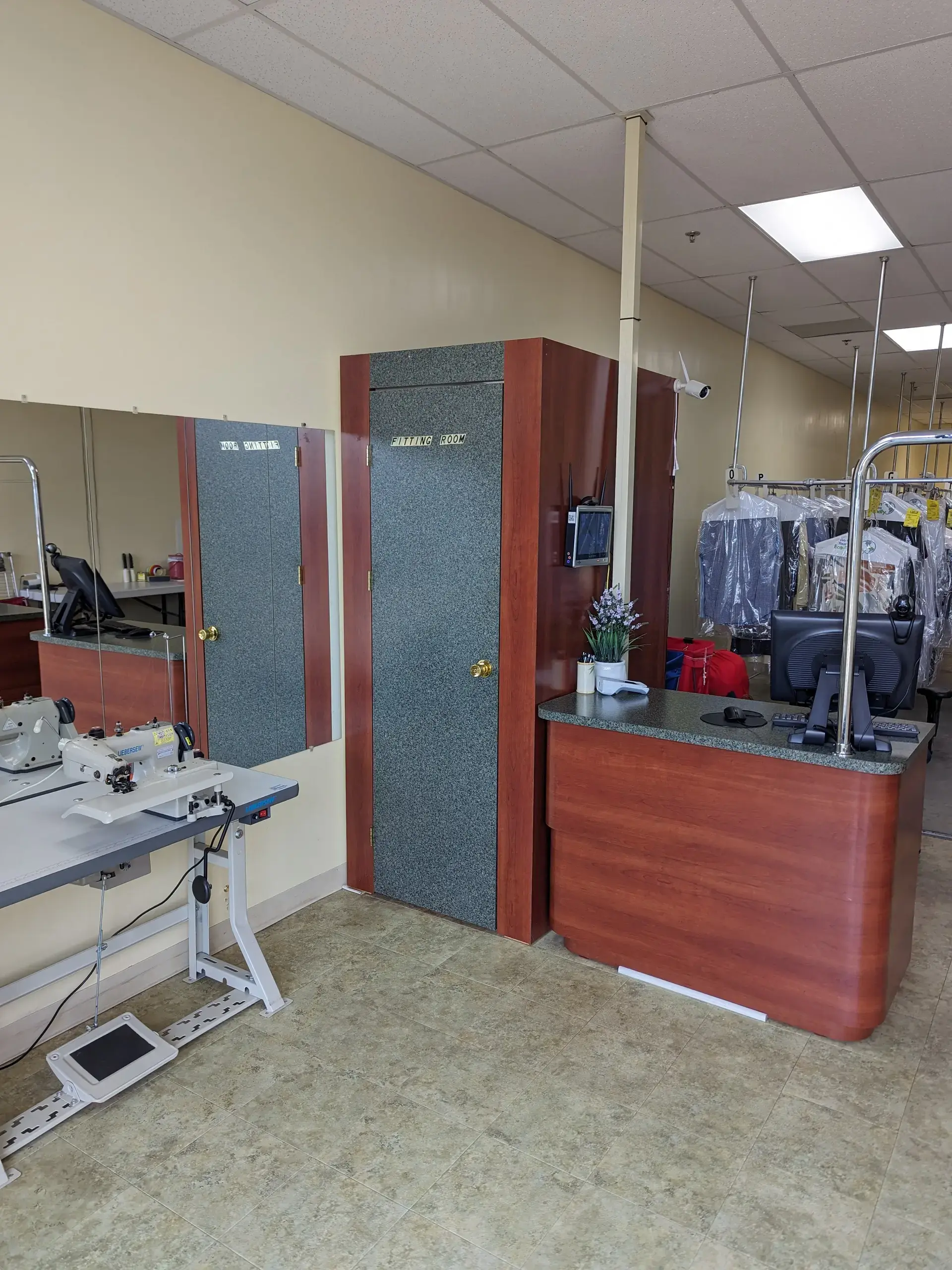 ACE DRY CLEANERS - South Park thumbnail 5