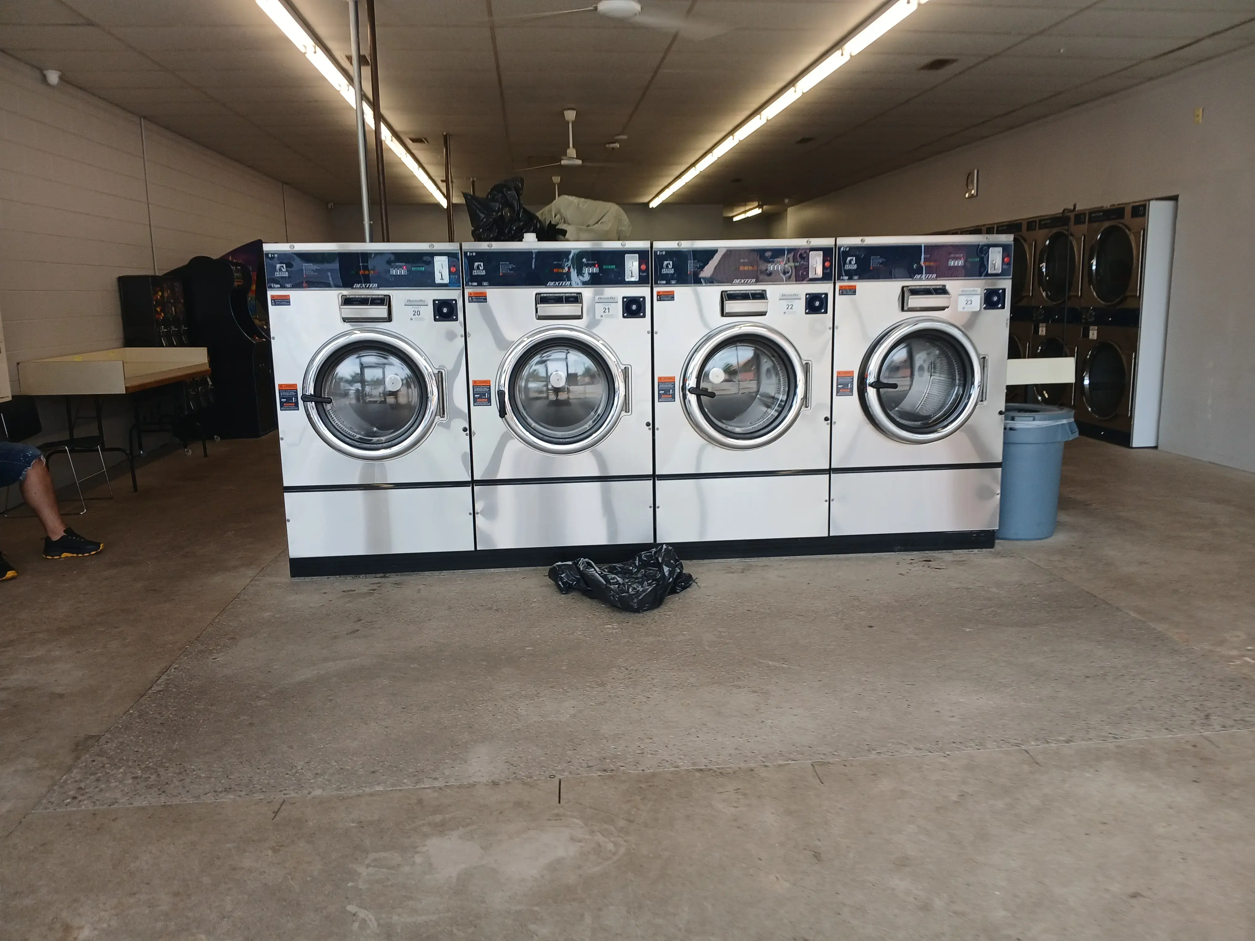 Action Laundry thumbnail 20