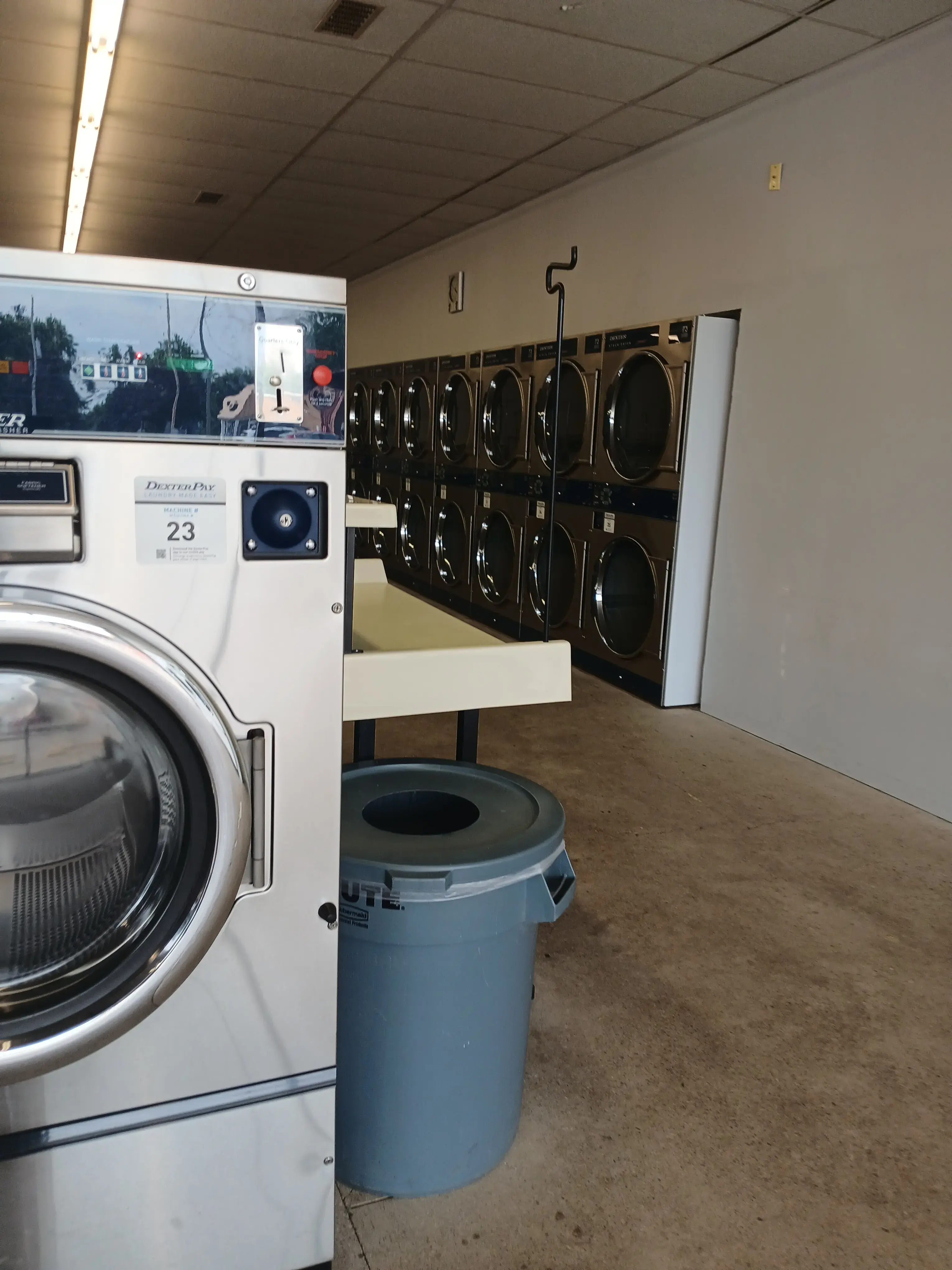 Action Laundry thumbnail 19