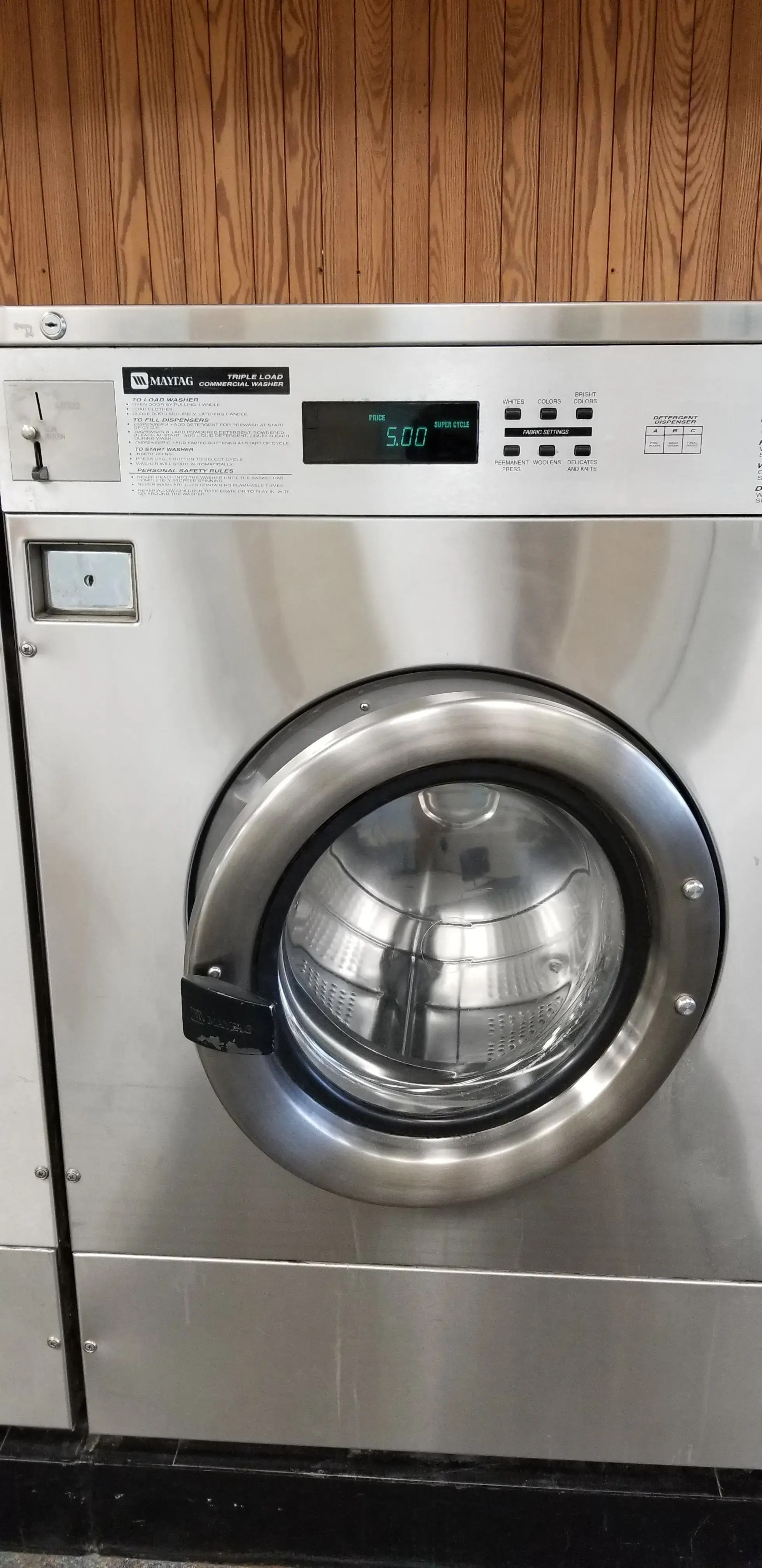 Action Laundry - Image 15