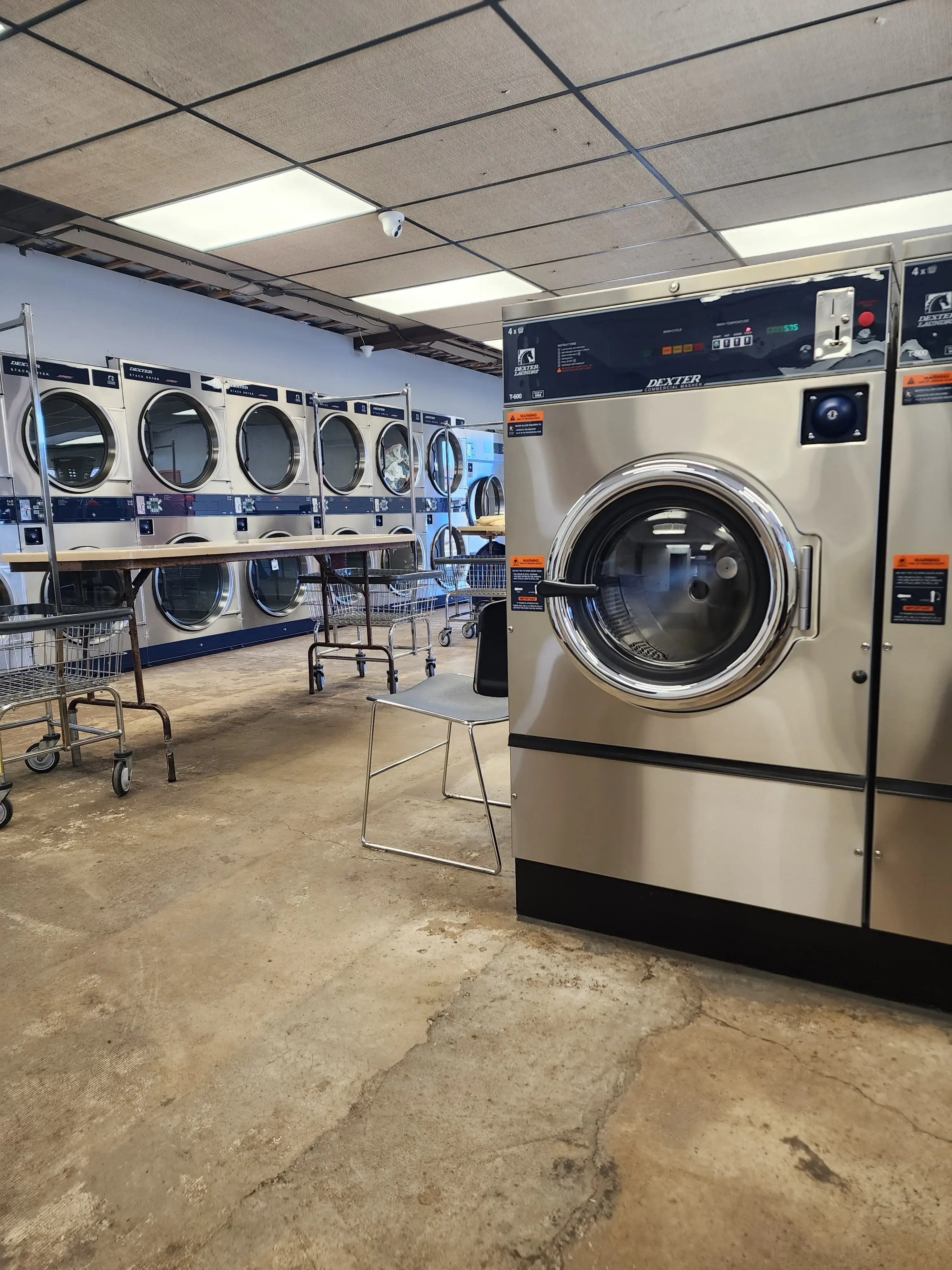 Action Laundry - Image 19