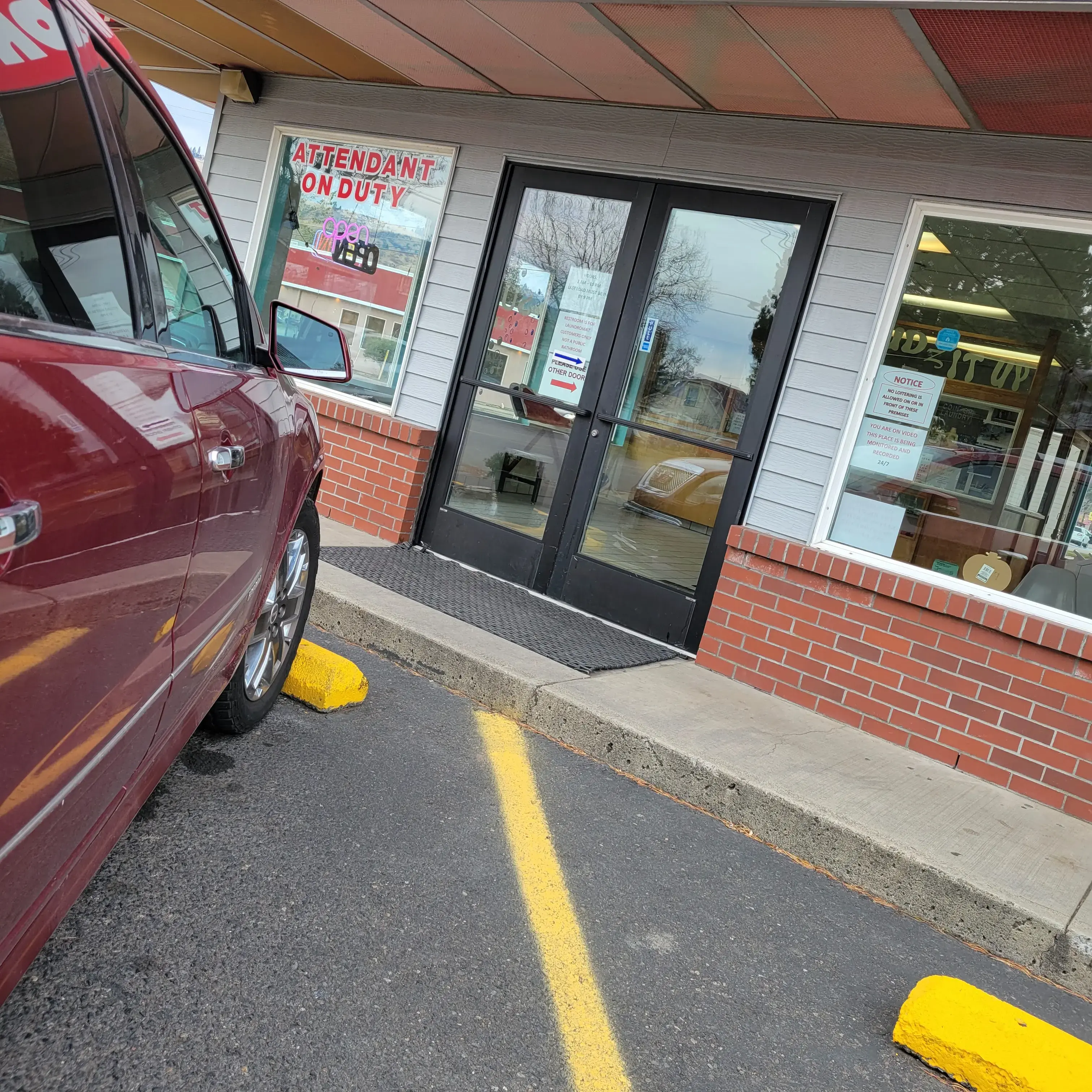 Adams Ave Coin Op - Image 2