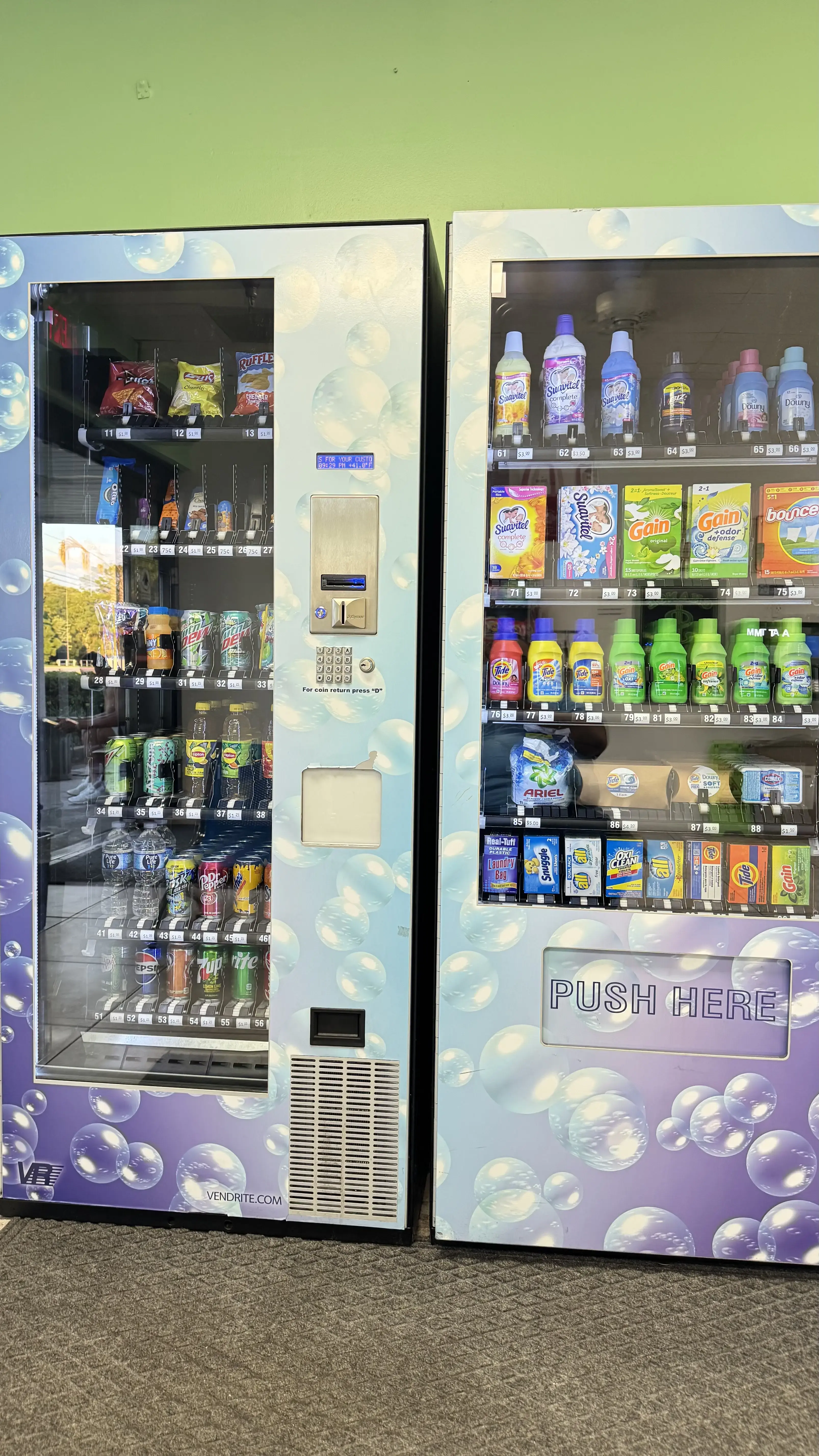 Advance Coin Laundry thumbnail 3