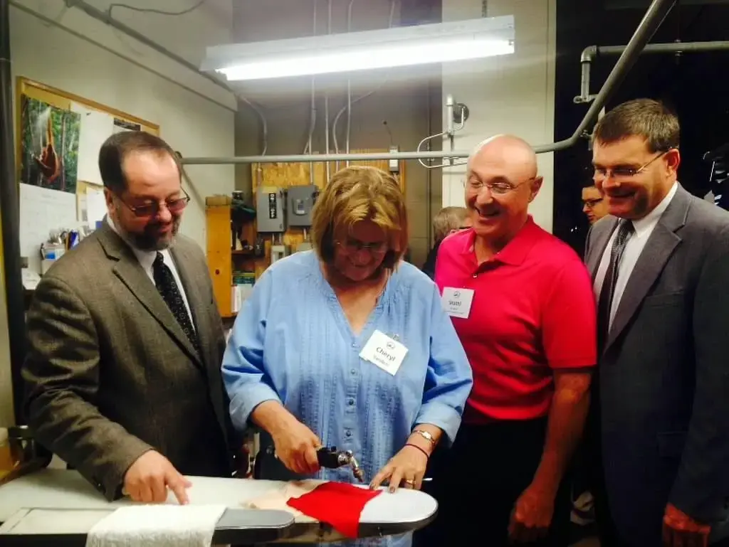 Afendoulis Cleaners & Tuxedos thumbnail 13