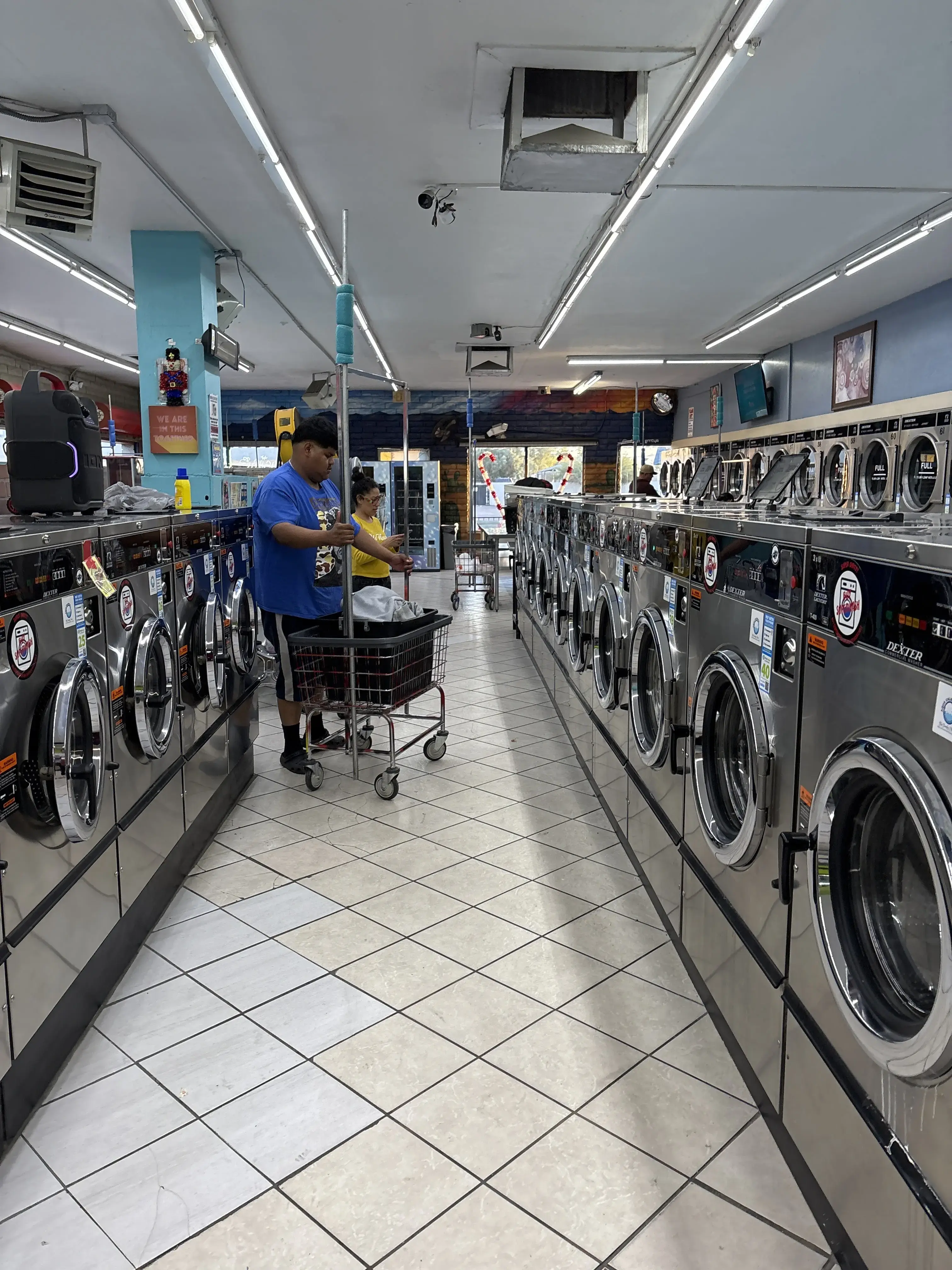 Agua Caliente 24 Hour Laundromat location