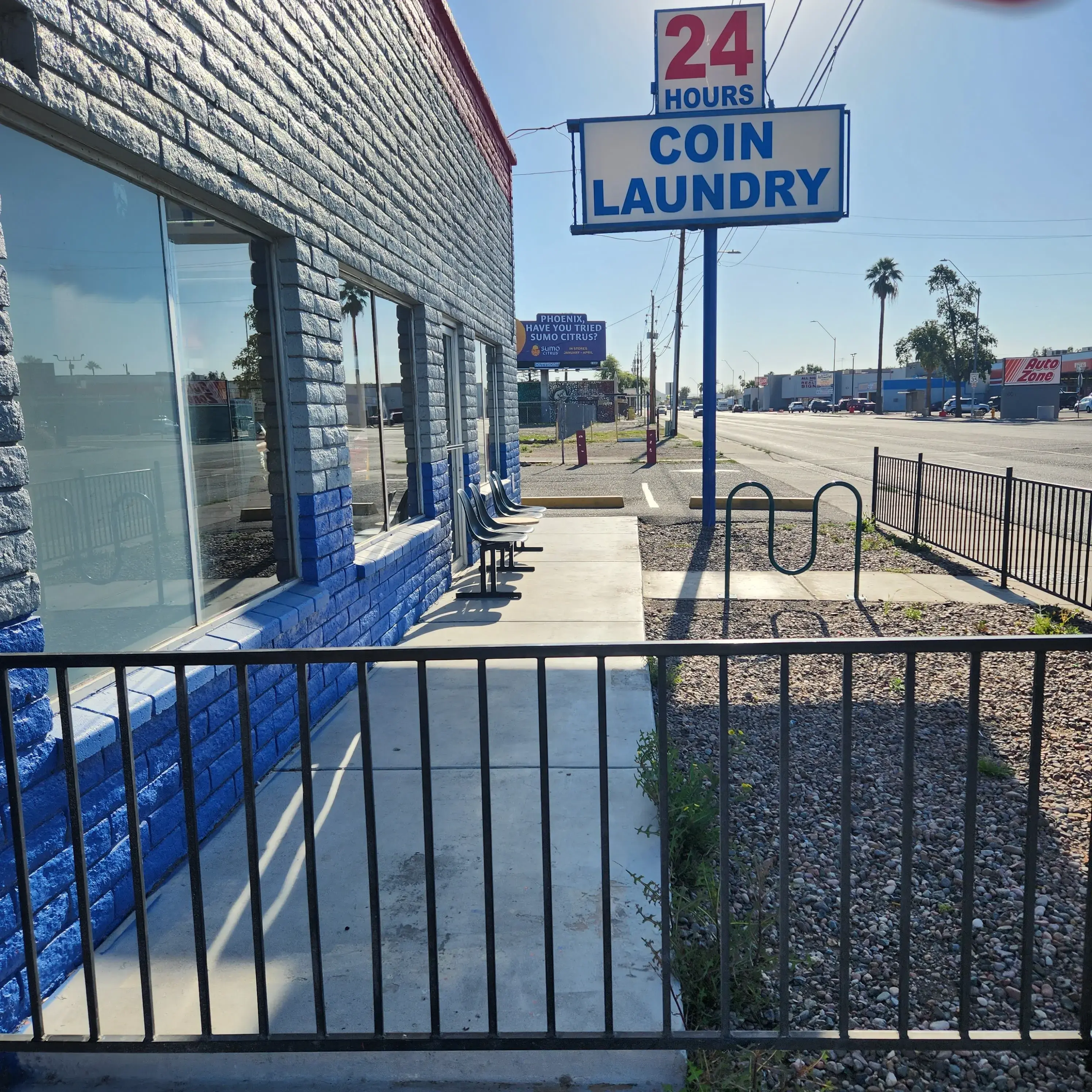 Agua Caliente 24 Hour Laundromat - Image 2