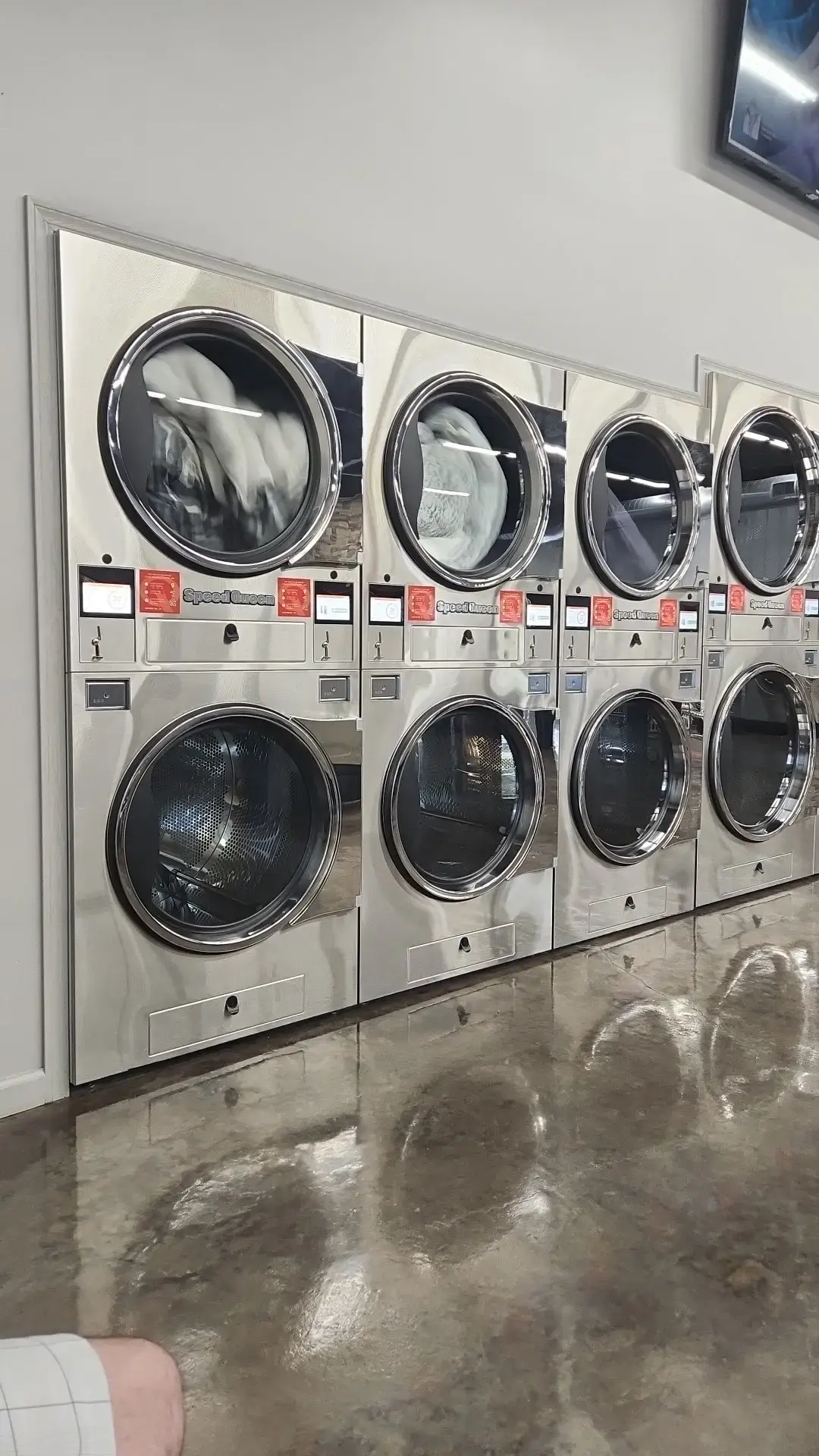 Aim High Coin Laundry LLC thumbnail 17
