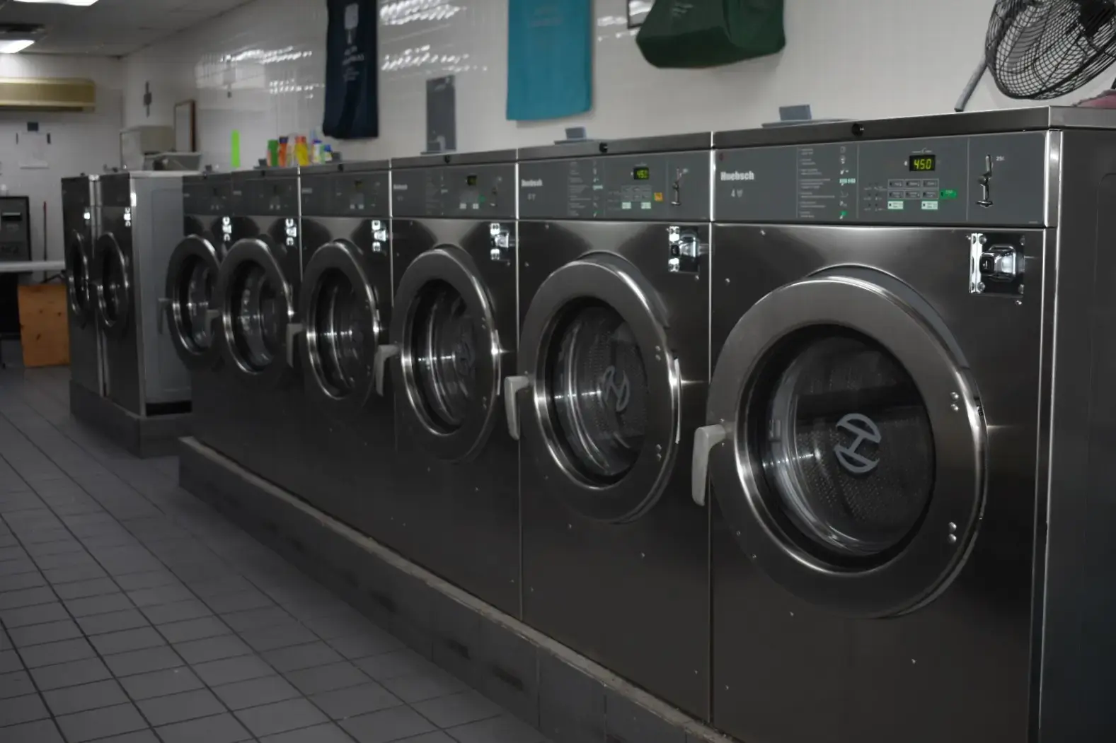 Air Fresh Laundromat - Image 9