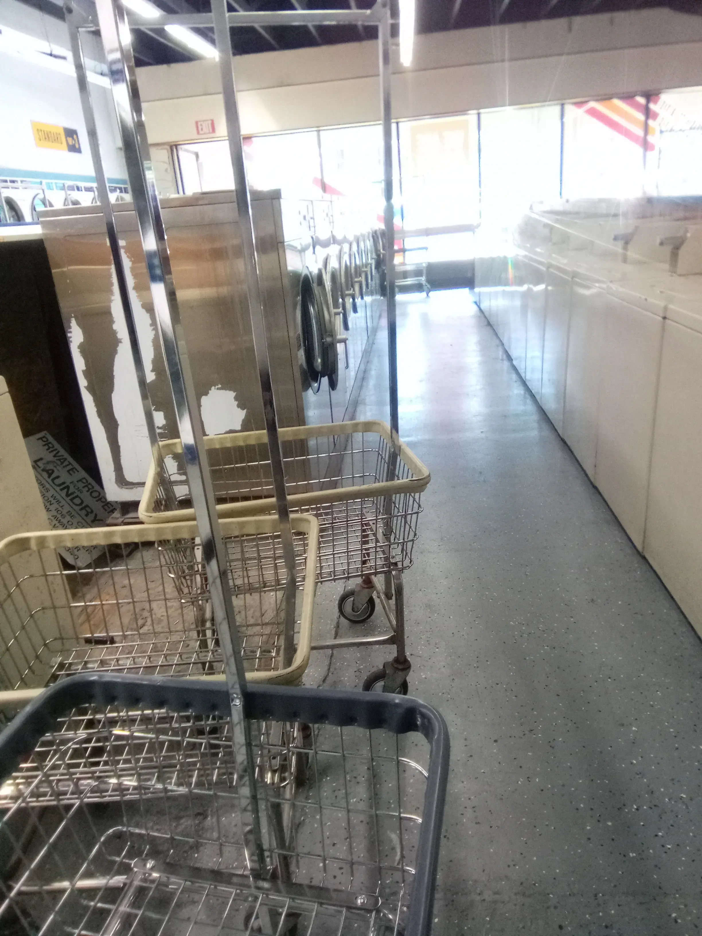 Alameda Launderland thumbnail 9
