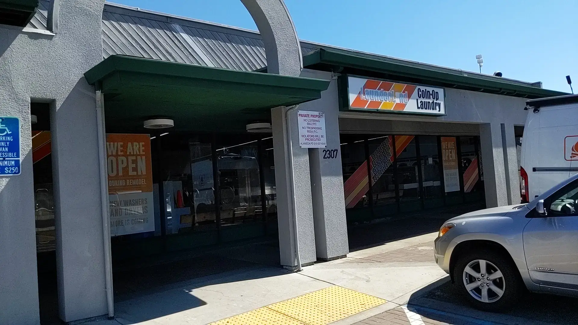 Alameda Launderland thumbnail 14