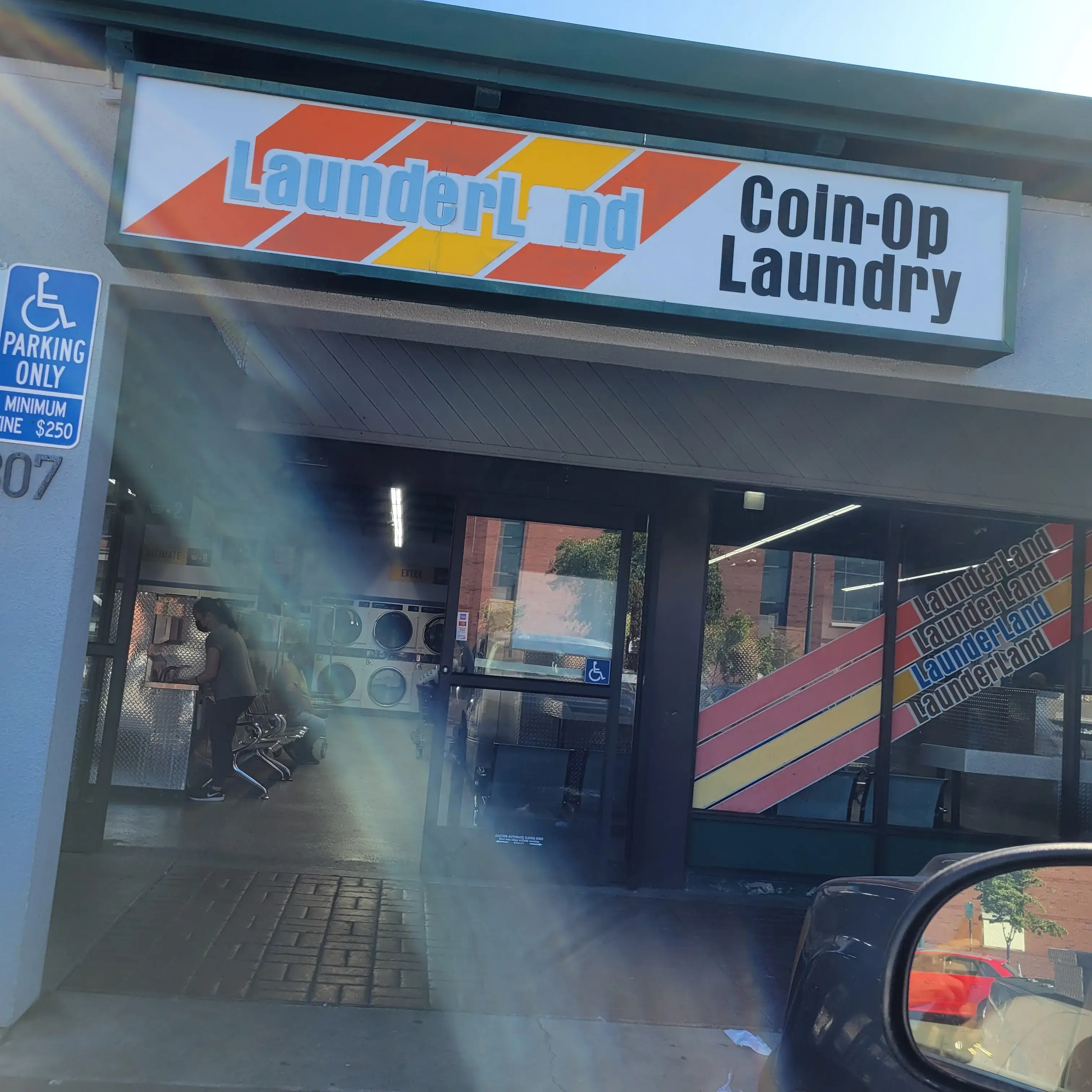 Alameda Launderland thumbnail 15