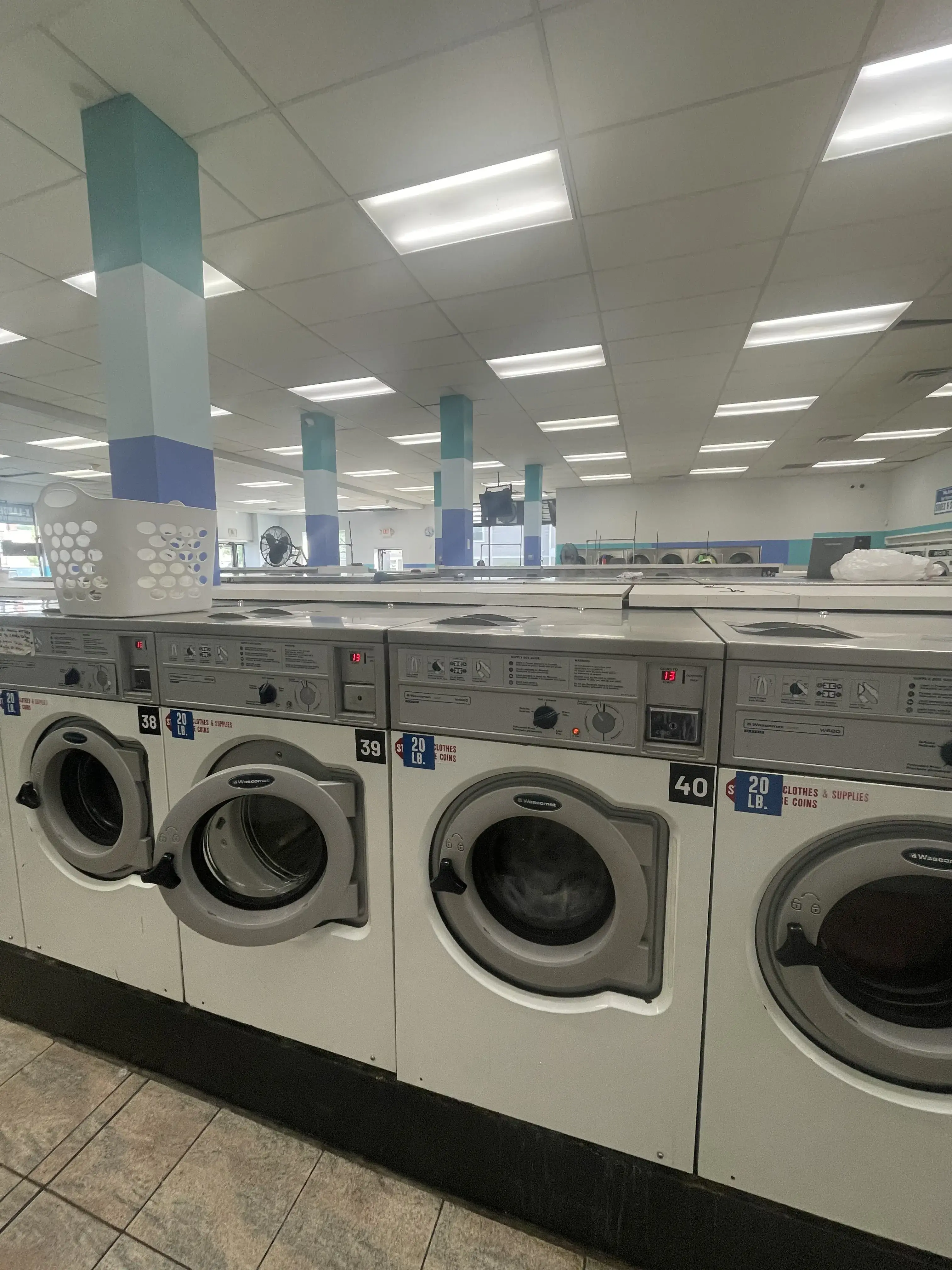 Albany Laundry Center thumbnail 10