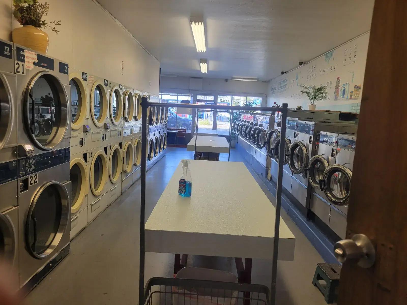 Albany Washing Well thumbnail 2