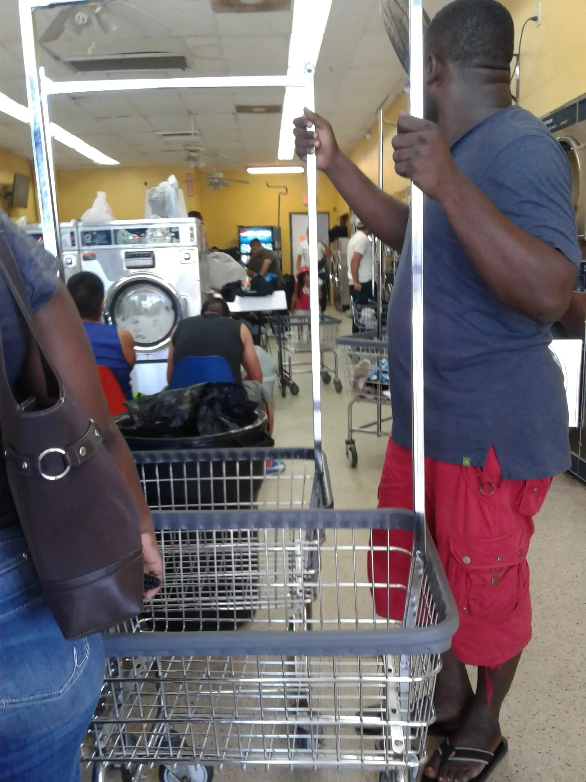 All Me Laundry thumbnail 7