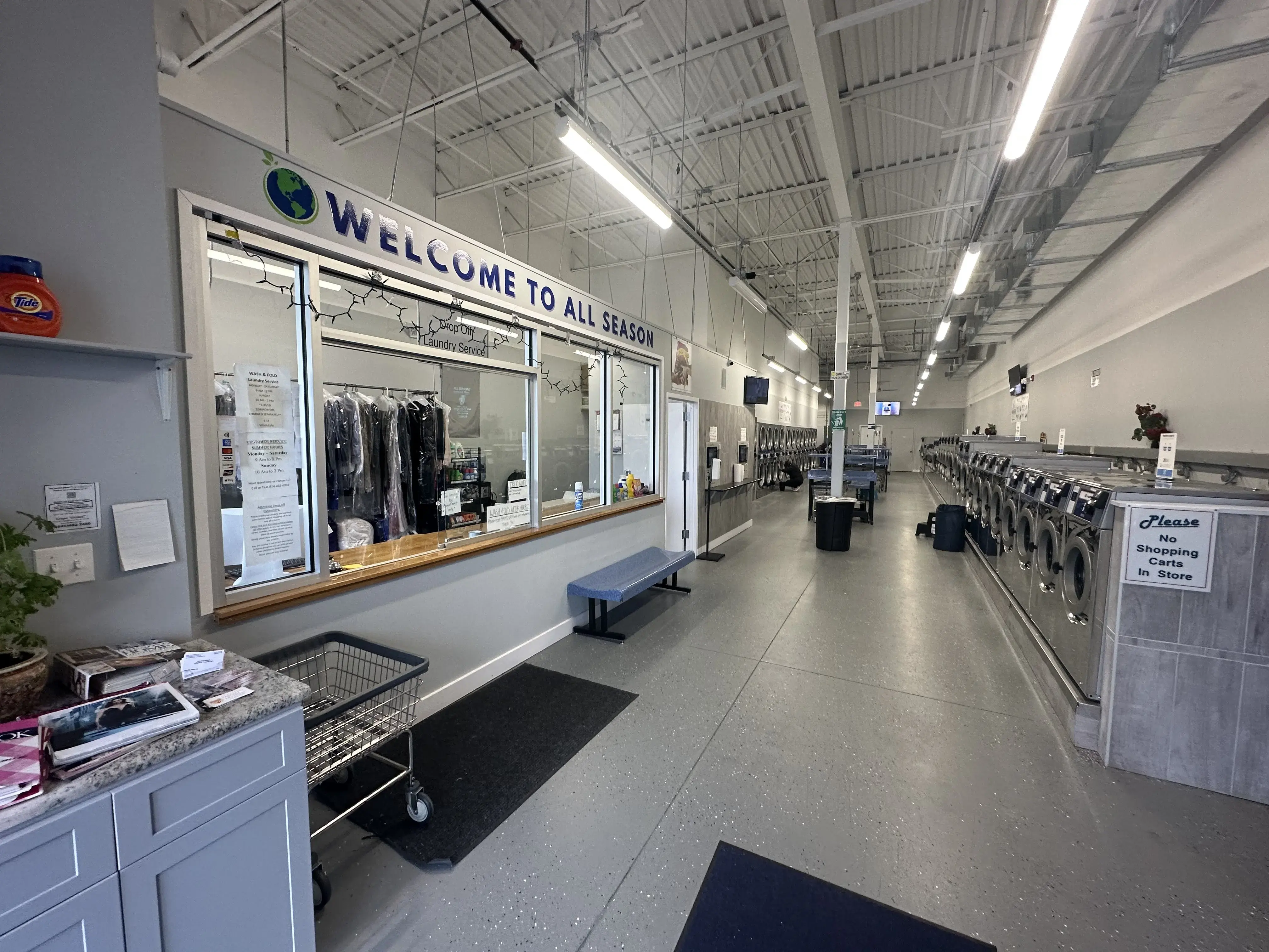 All Season Laundromat Cleaners - Image 2