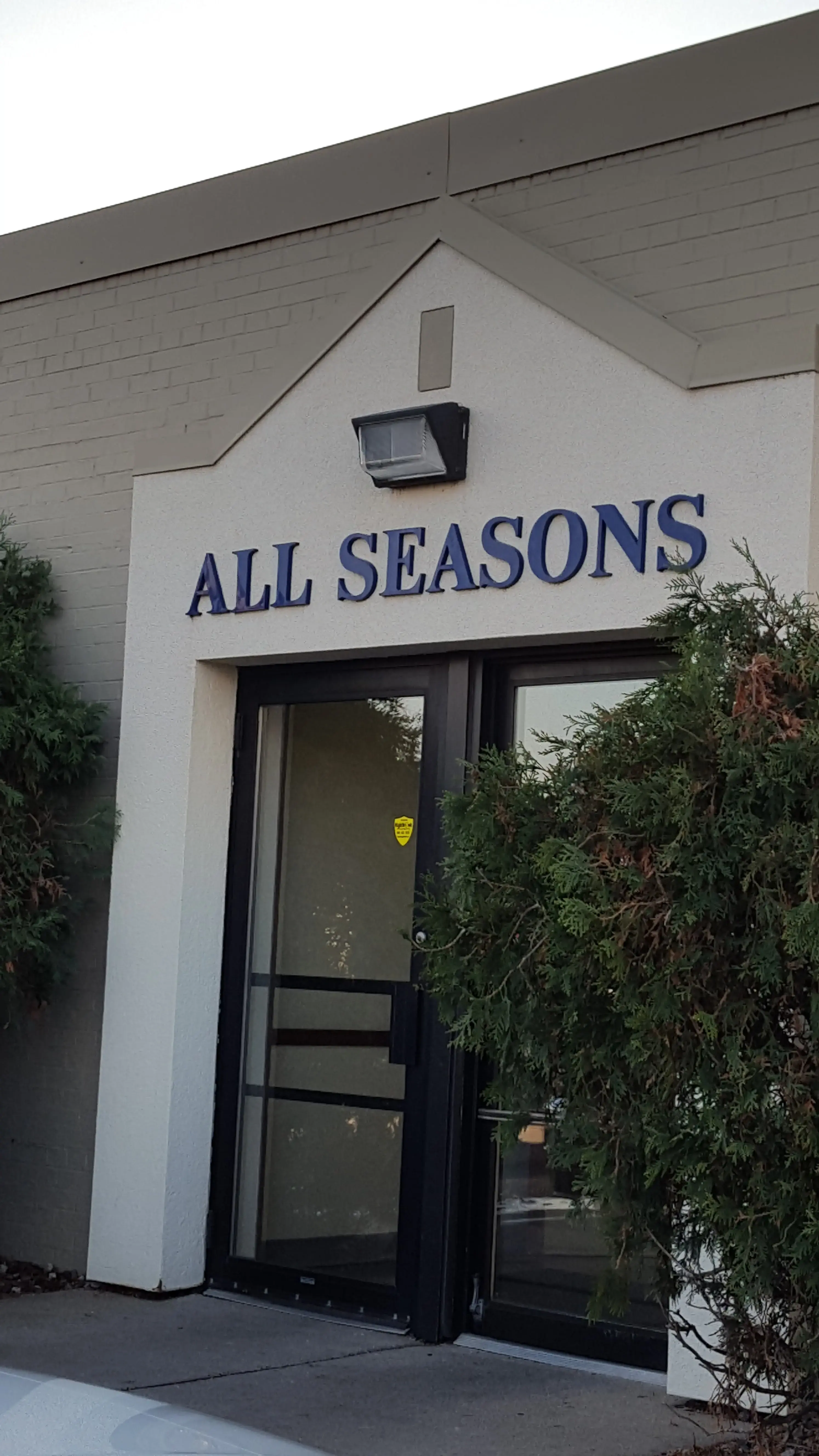 All Seasons Cleaners Garment Care & Tailoring - Dry Cleaning & Laundry Crystal - Image 12