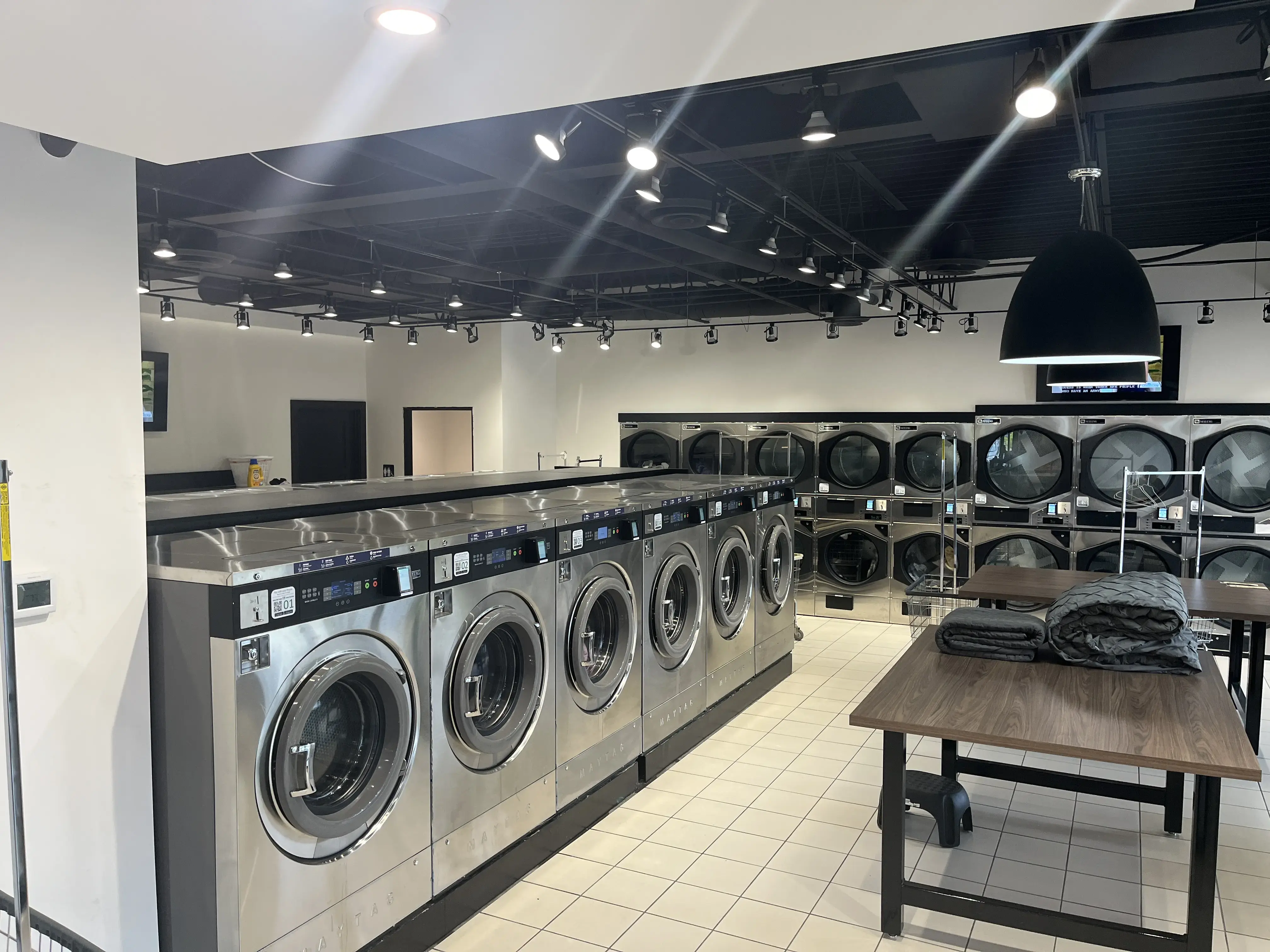 All Seasons Garment Care & Tailoring - Dry Cleaning & Laundry St. Louis Park thumbnail 1