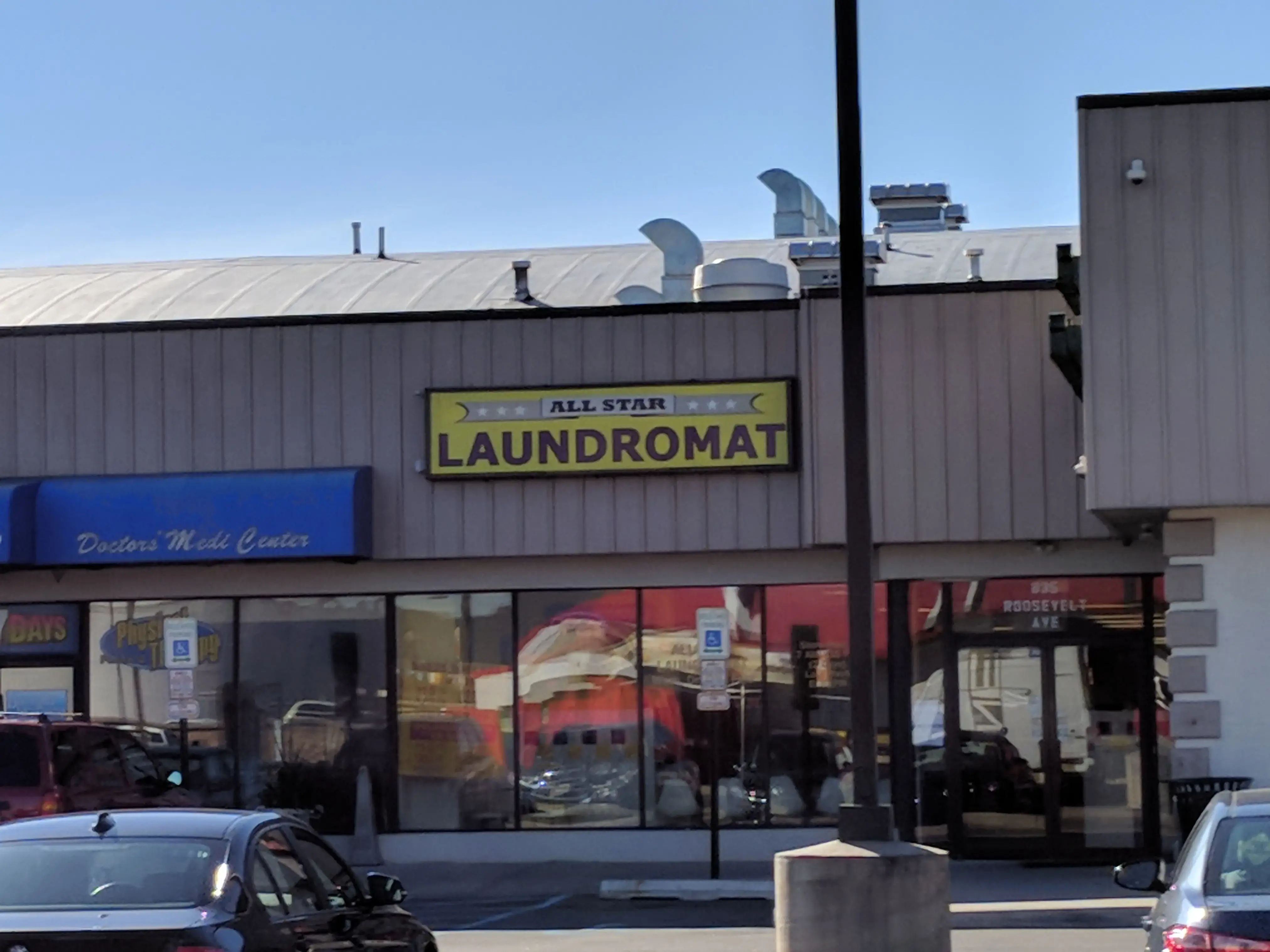 All Star Laundromat thumbnail 7