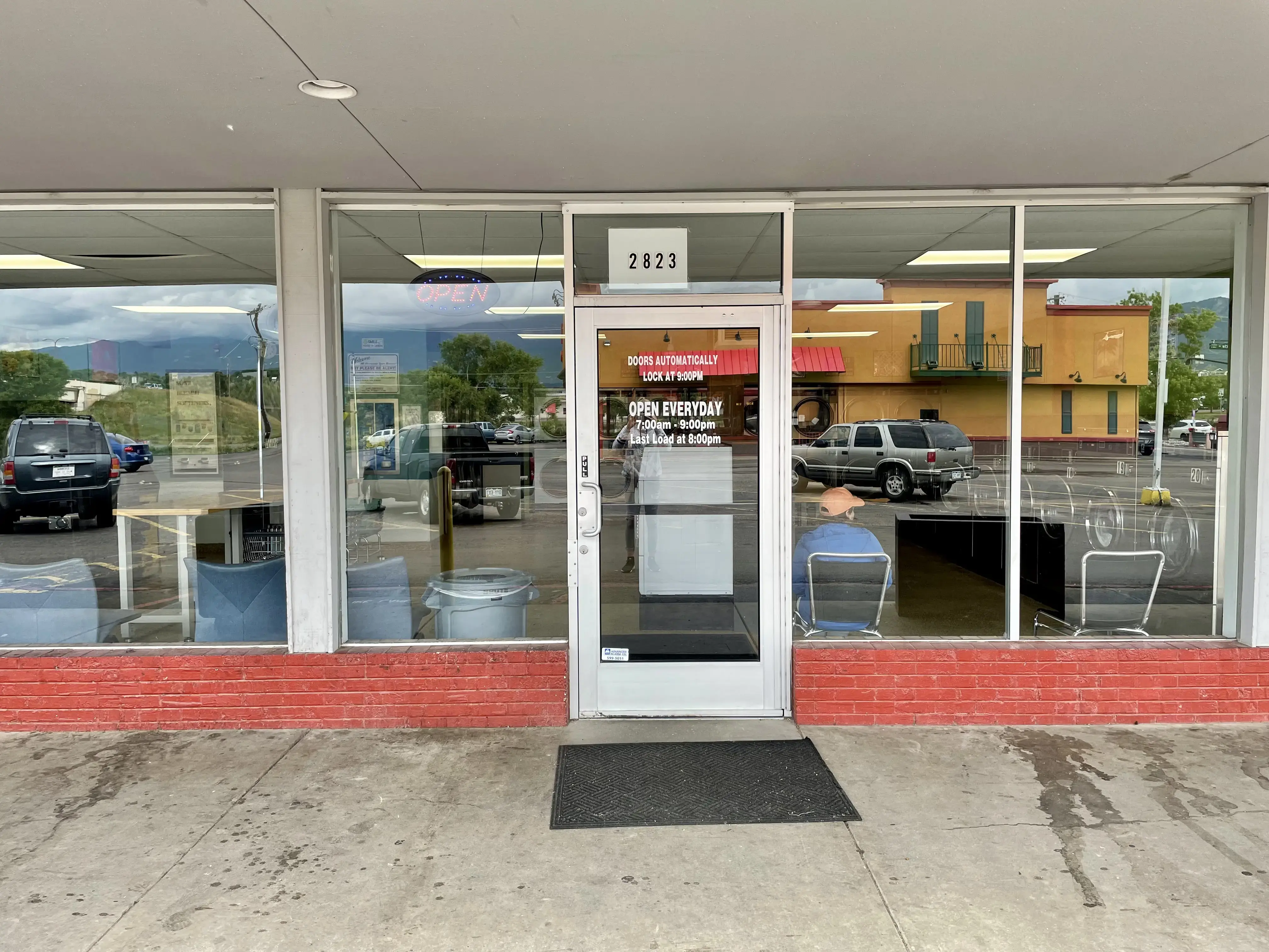 All Washed Laundry - South Circle thumbnail 3