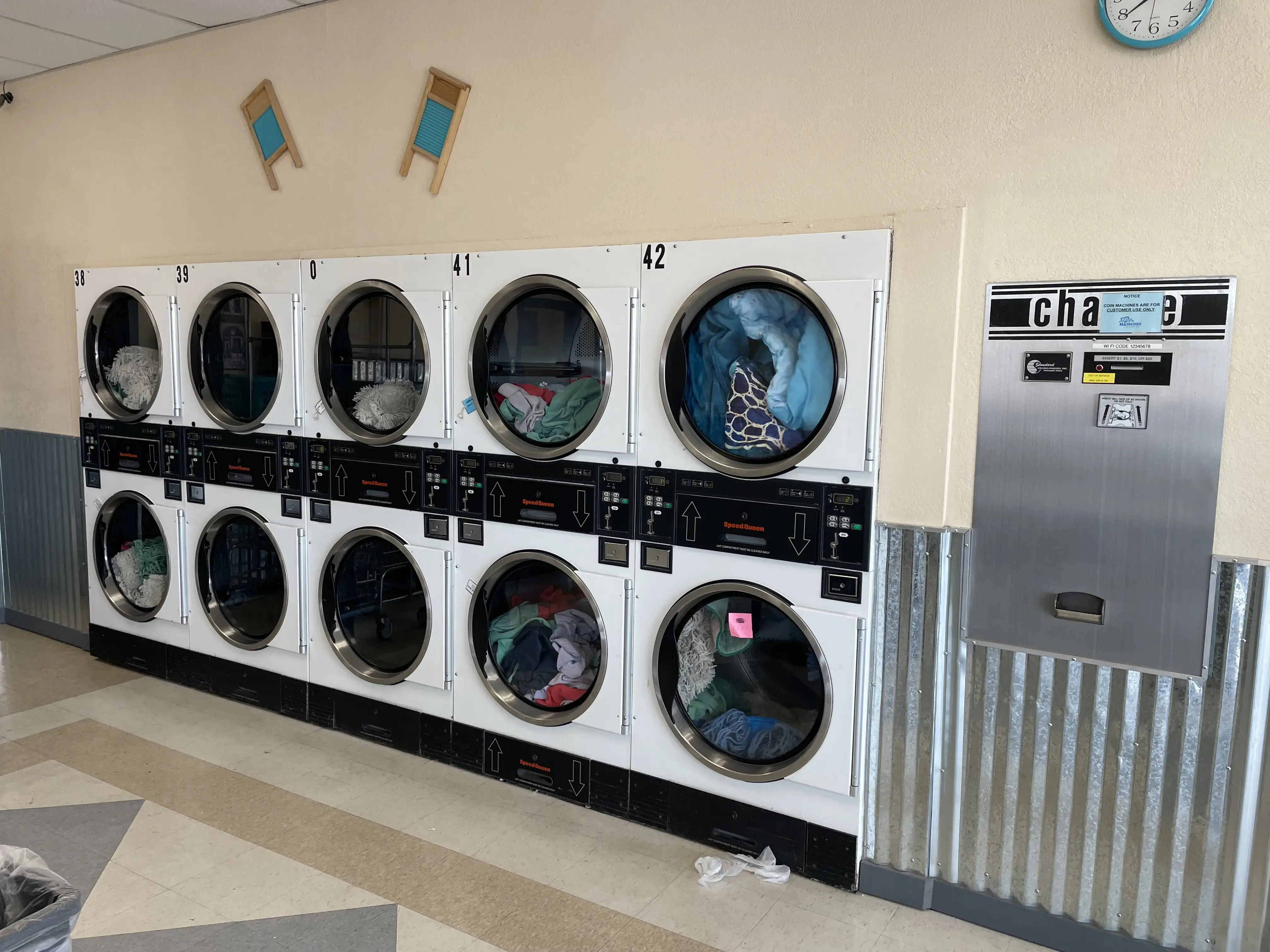 All Washed Laundry - Valli Hi thumbnail 7