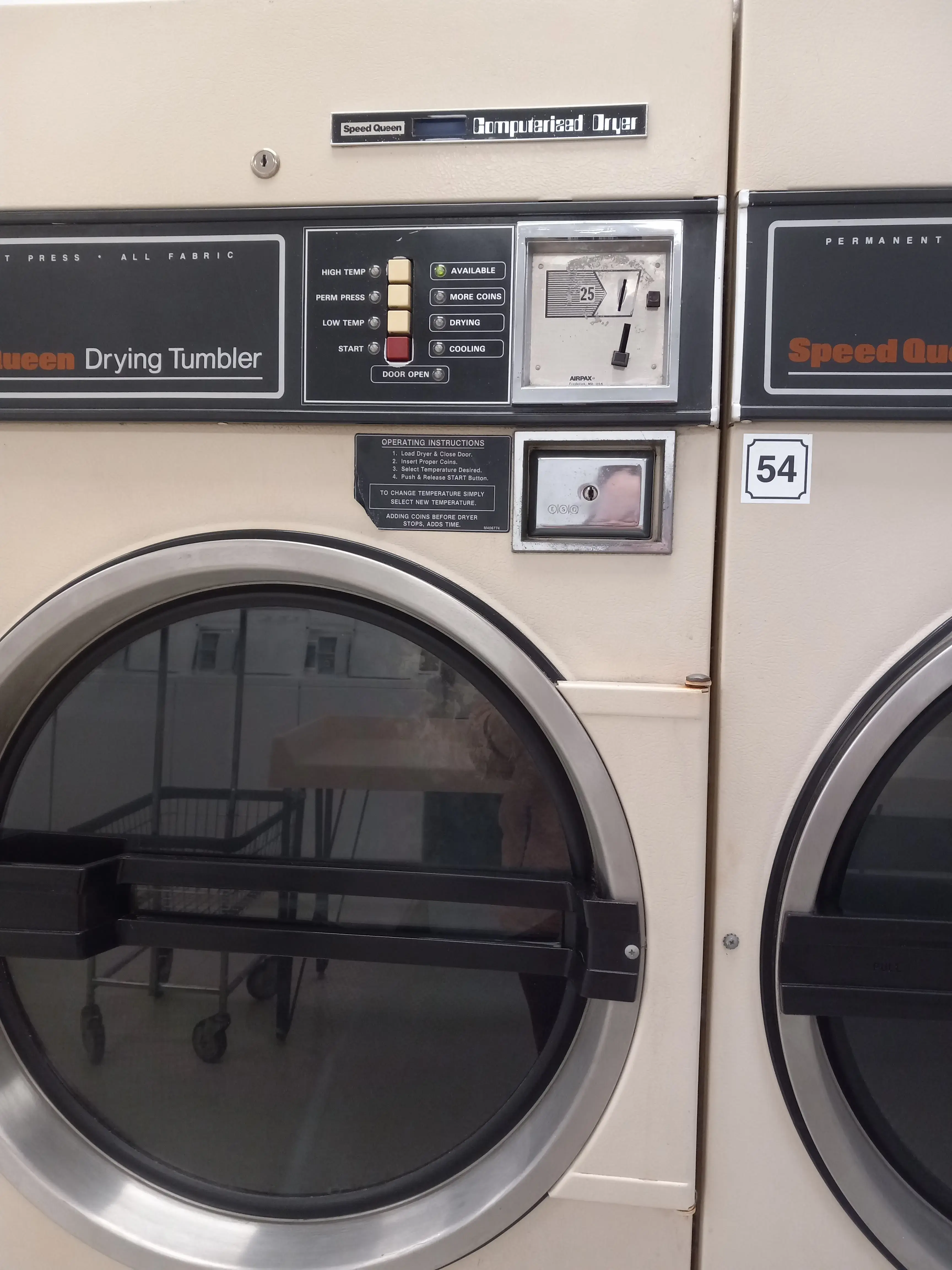 All Washed Up Coin Laundry thumbnail 12