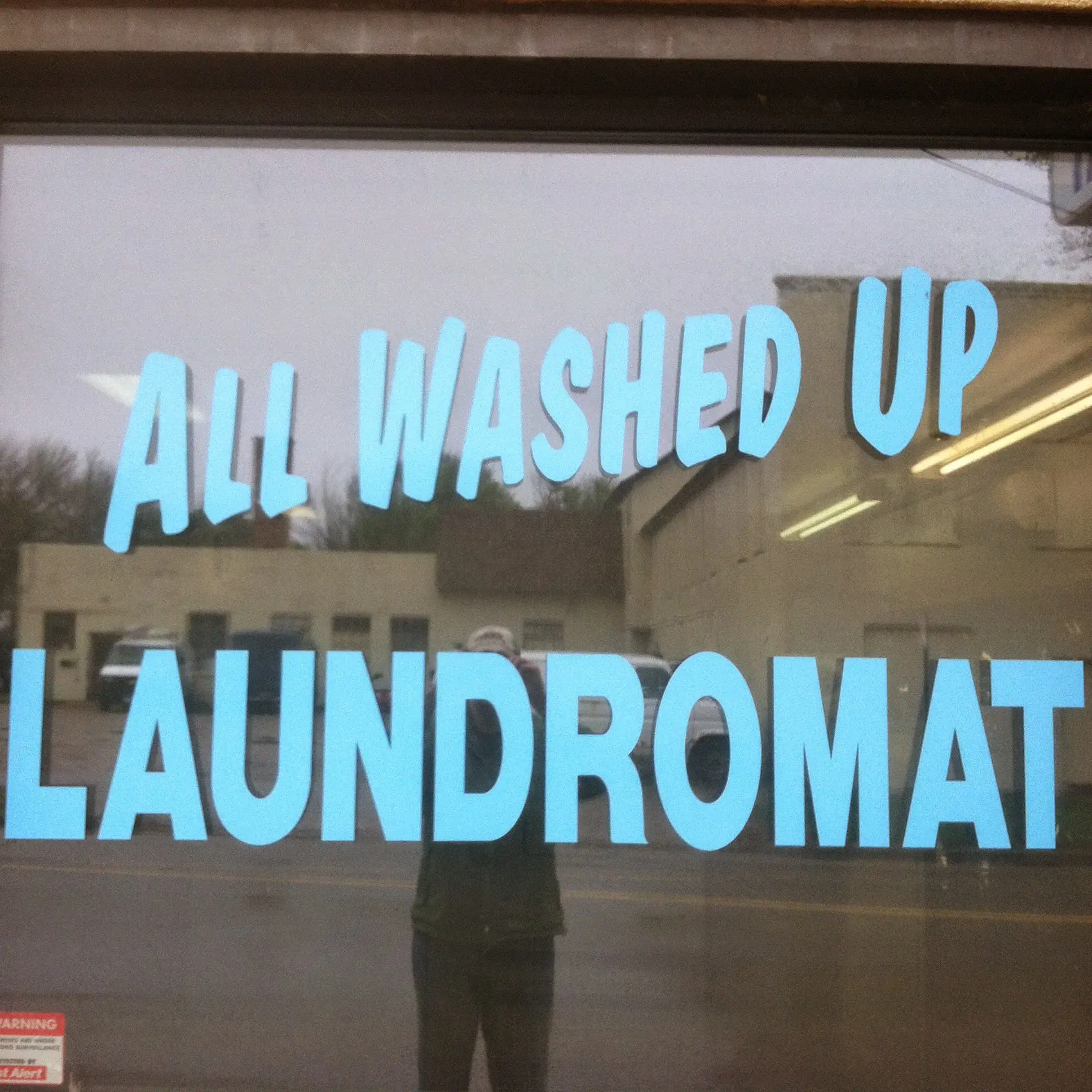 All Washed Up Laundromat - Image 13