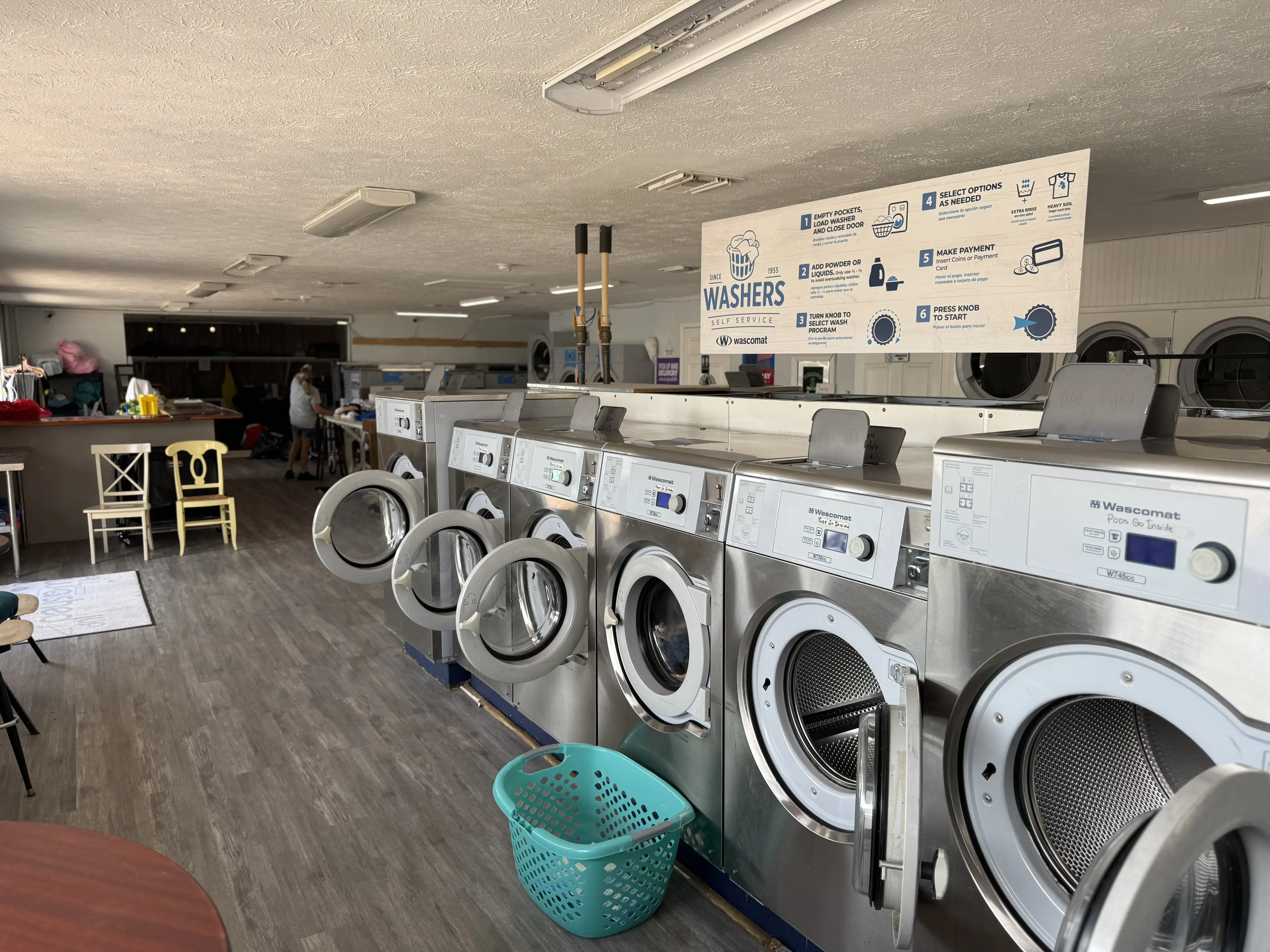 All Washed Up Laundromat thumbnail 2