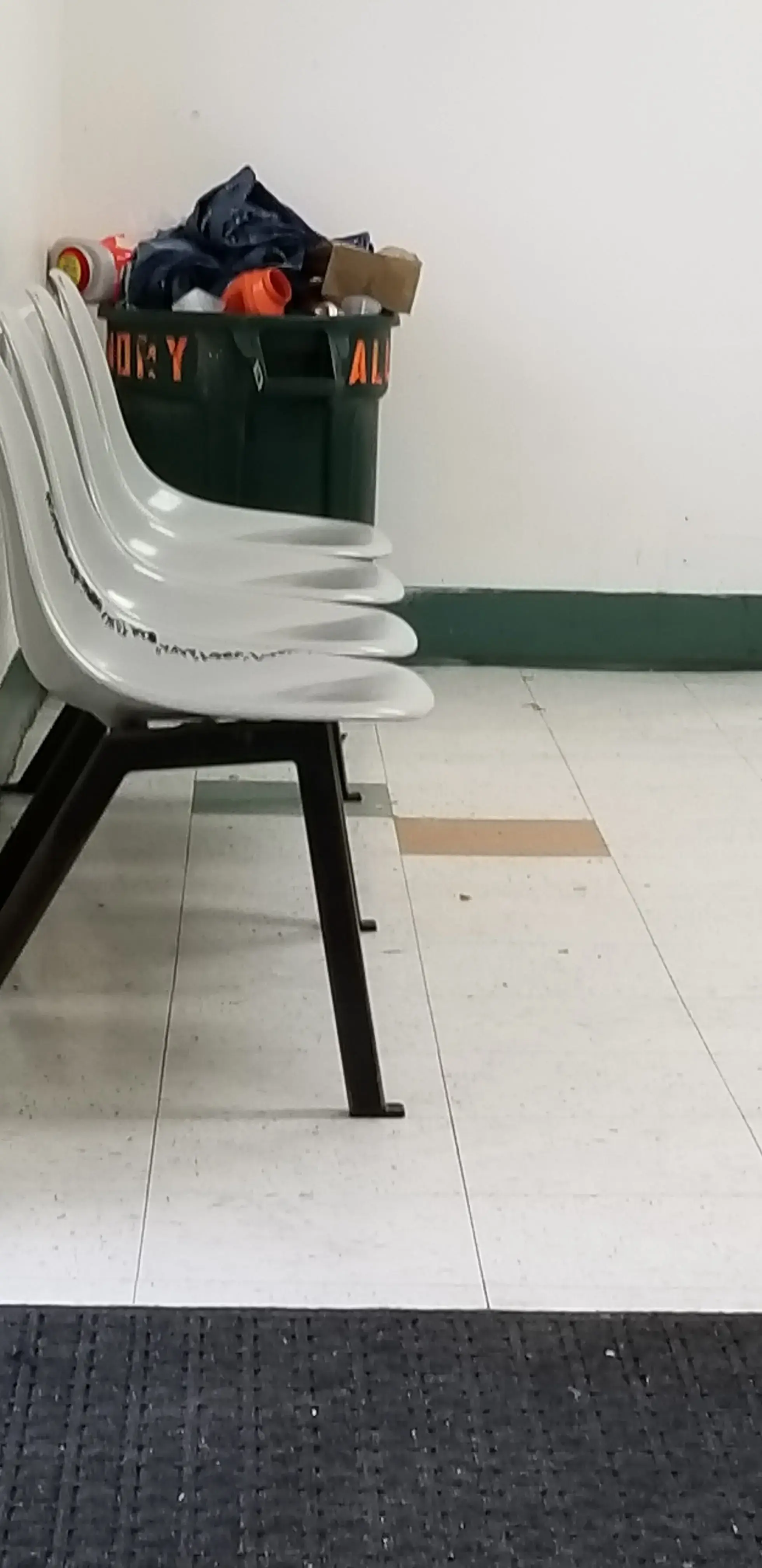 Allen St Laundry - Image 8