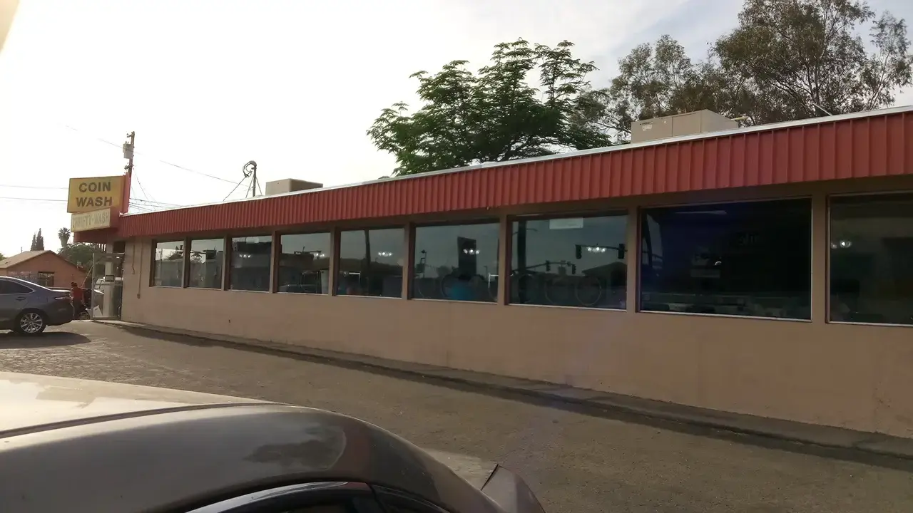 Alma's Thrifty Wash - Image 10