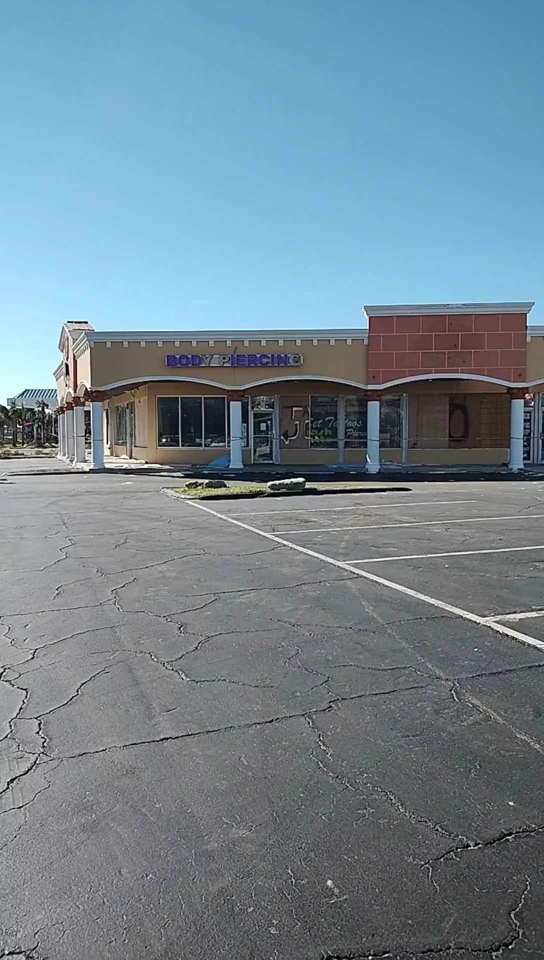 Aloha Laundry LLC thumbnail 2