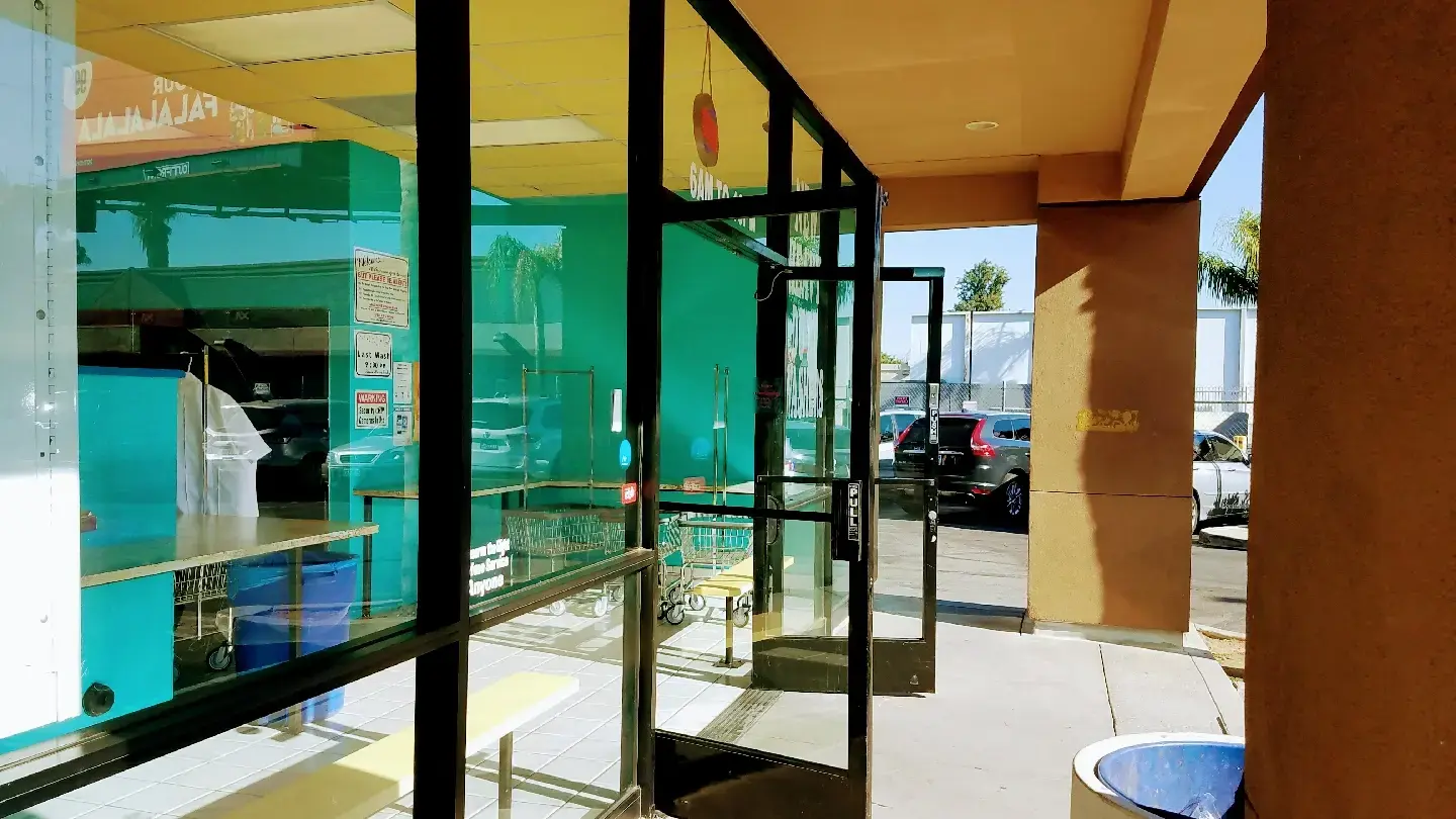Aloha Laundry location
