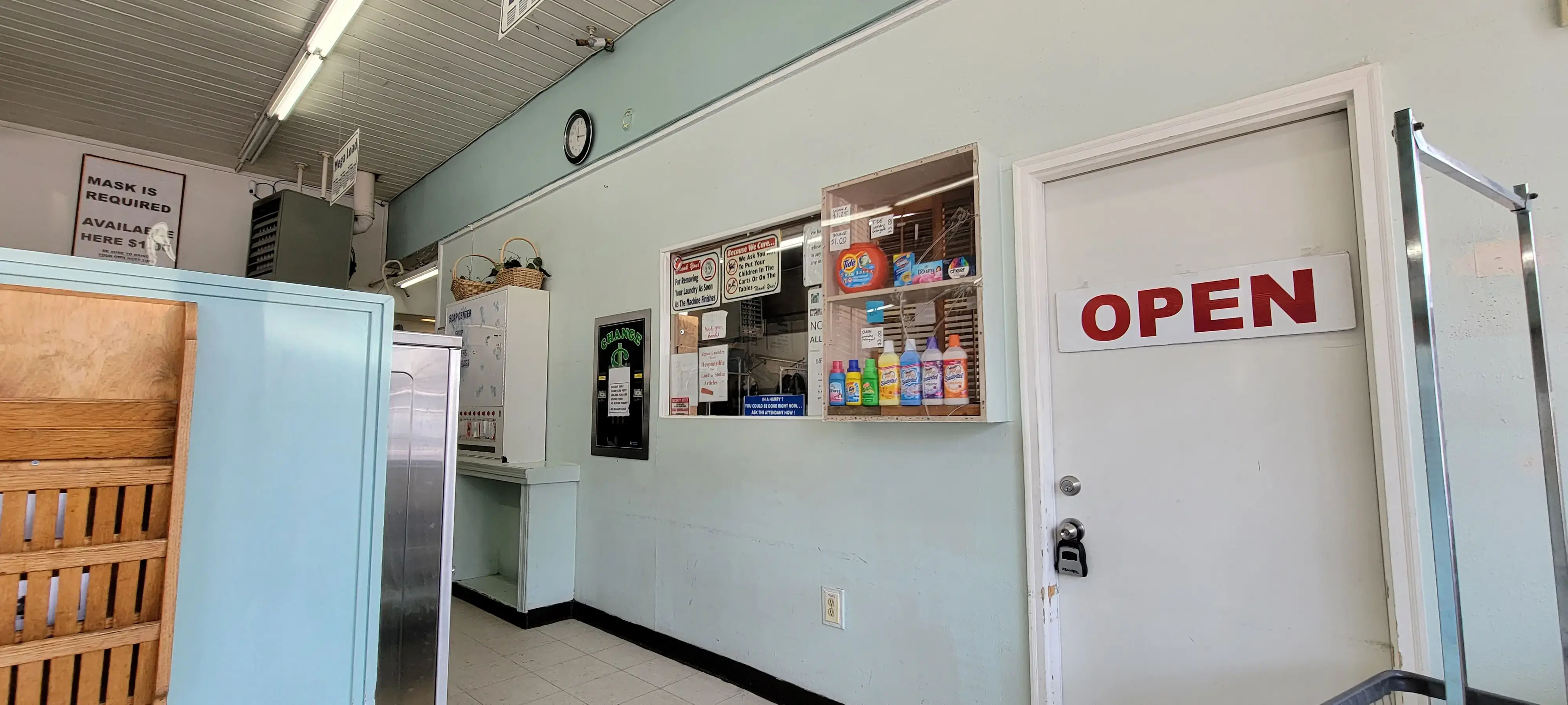 Alpine 24 Hour Laundromat - Image 15