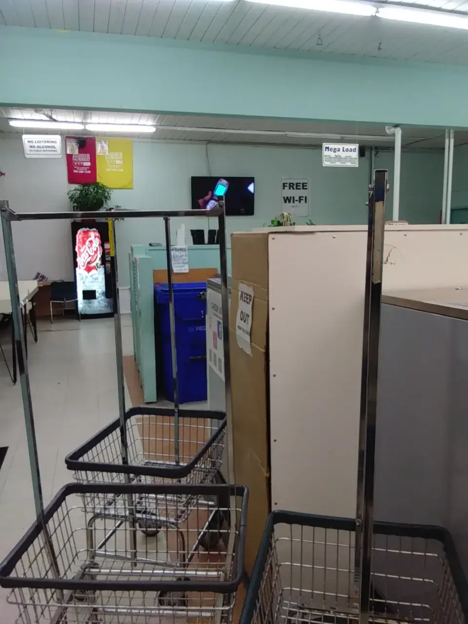 Alpine 24 Hour Laundromat thumbnail 11