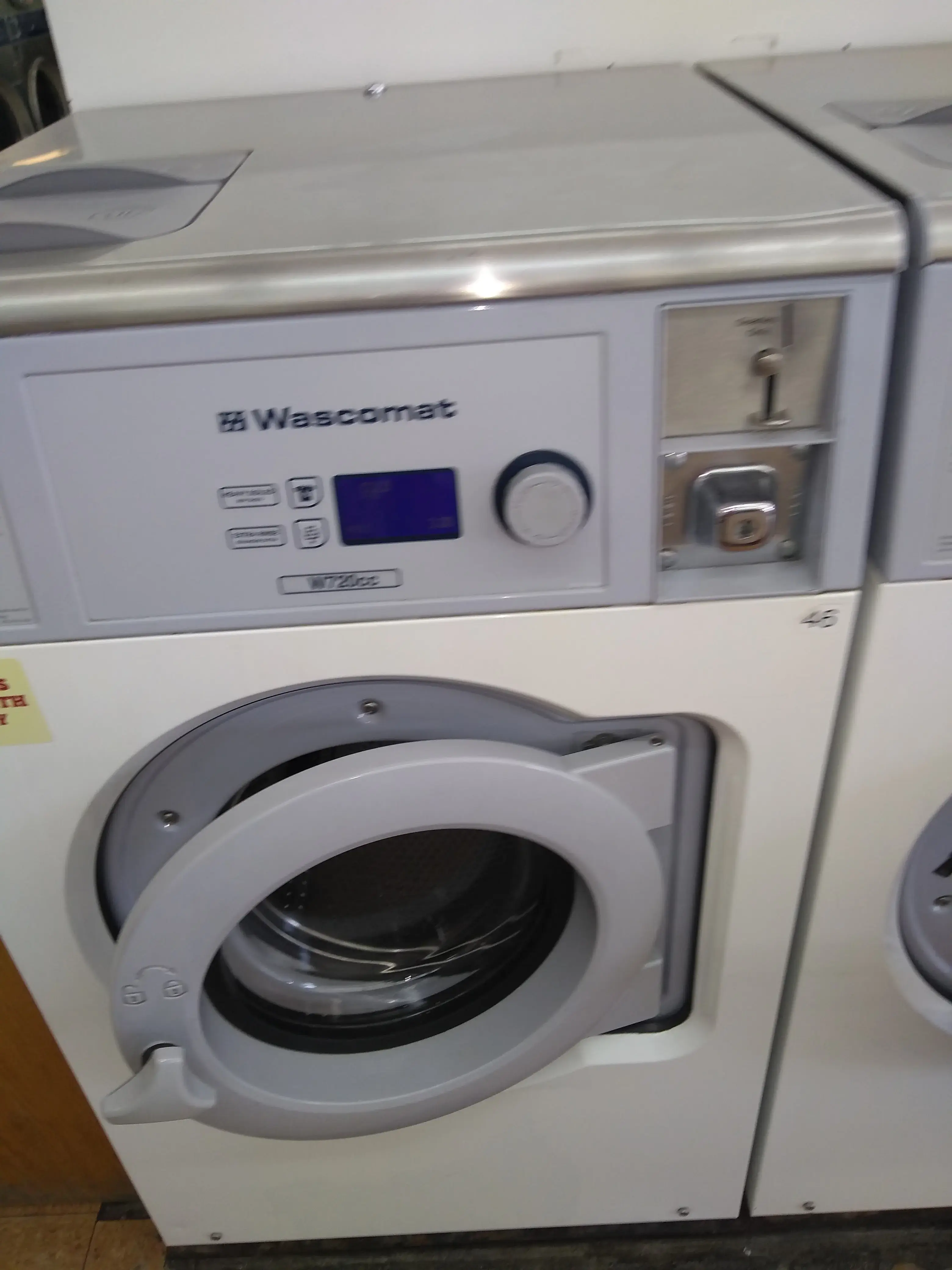Alpine 24 Hour Laundromat - Image 13