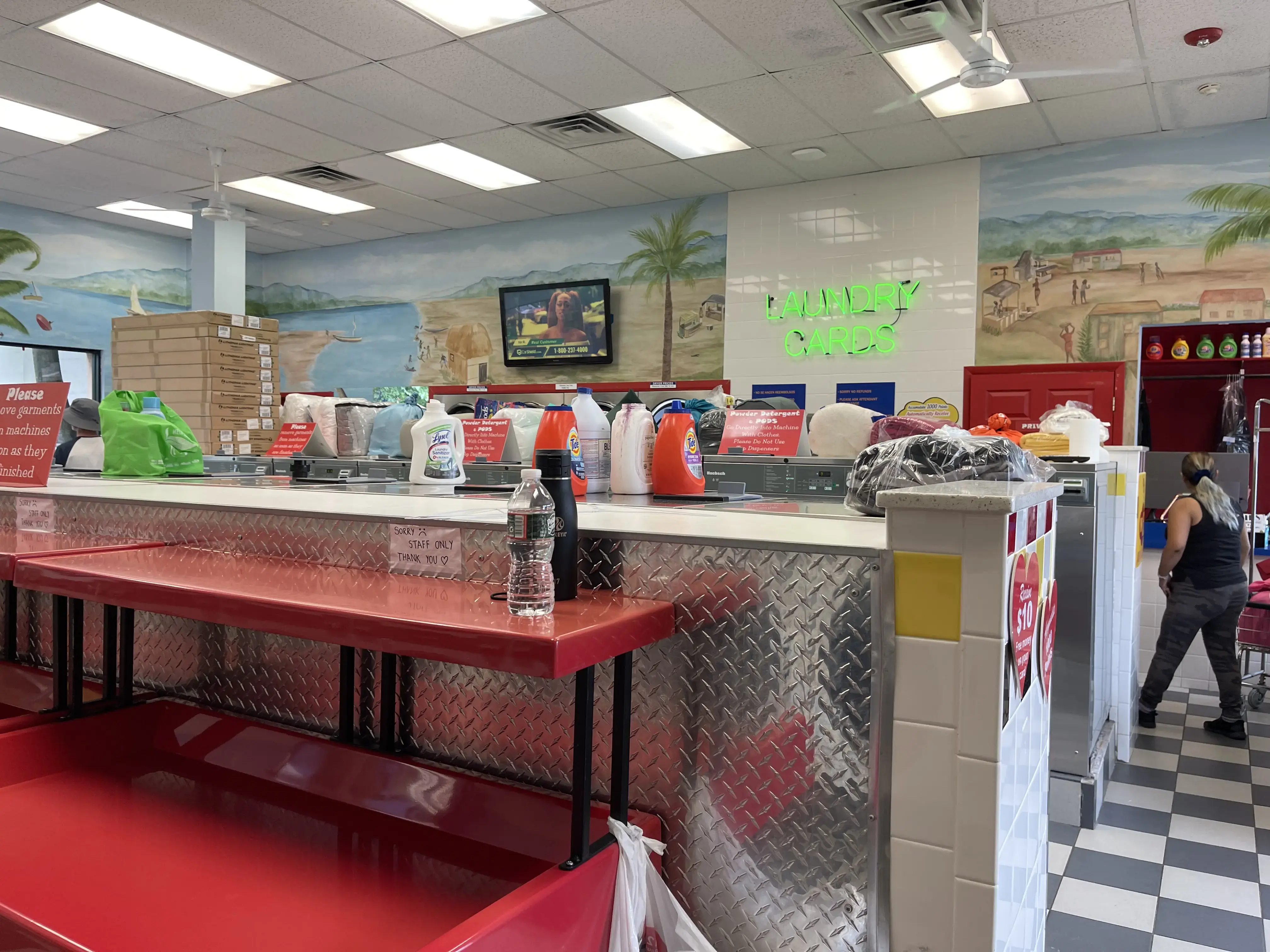 Alvin Place Laundry - Image 4