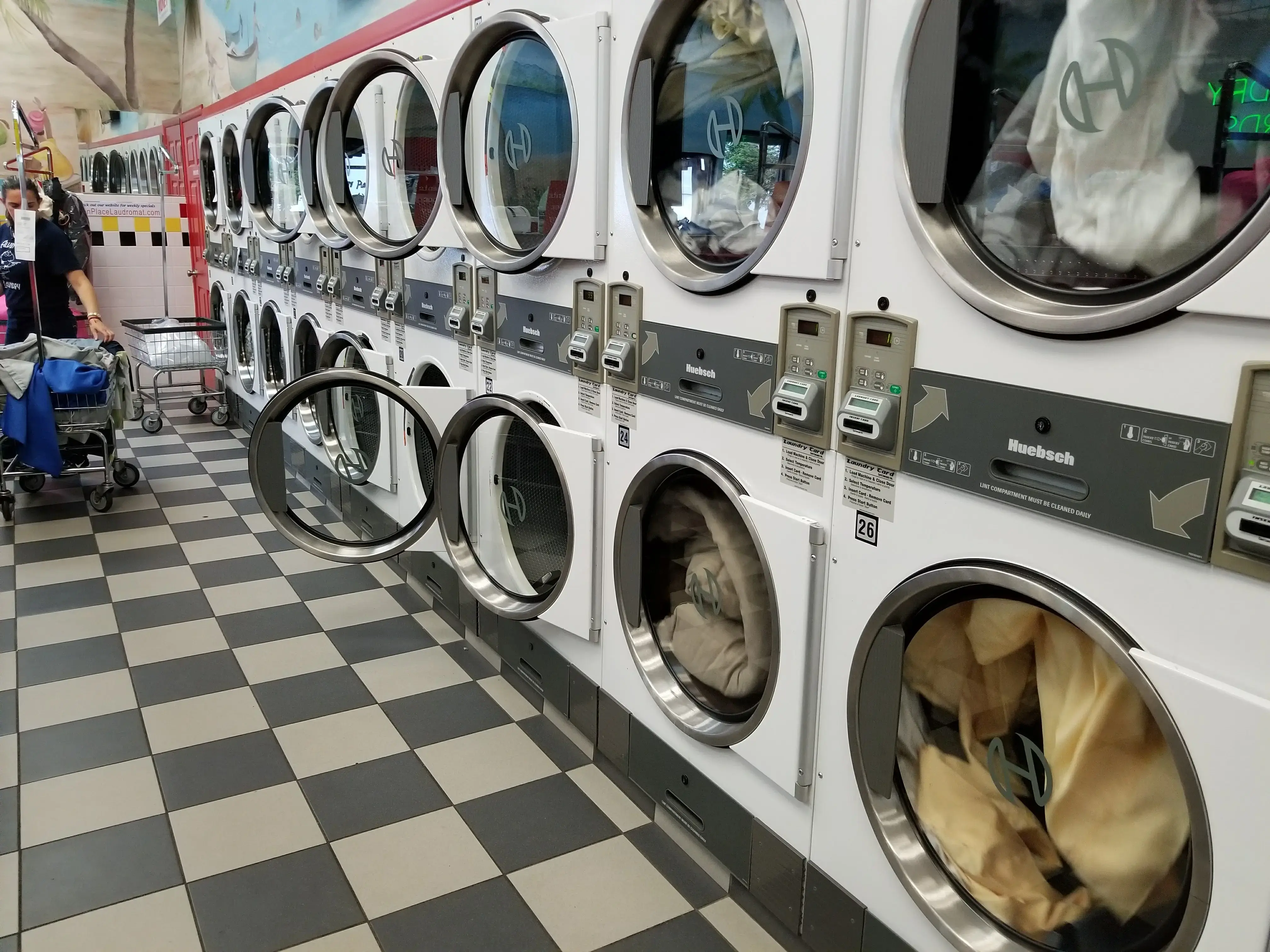Alvin Place Laundry thumbnail 3
