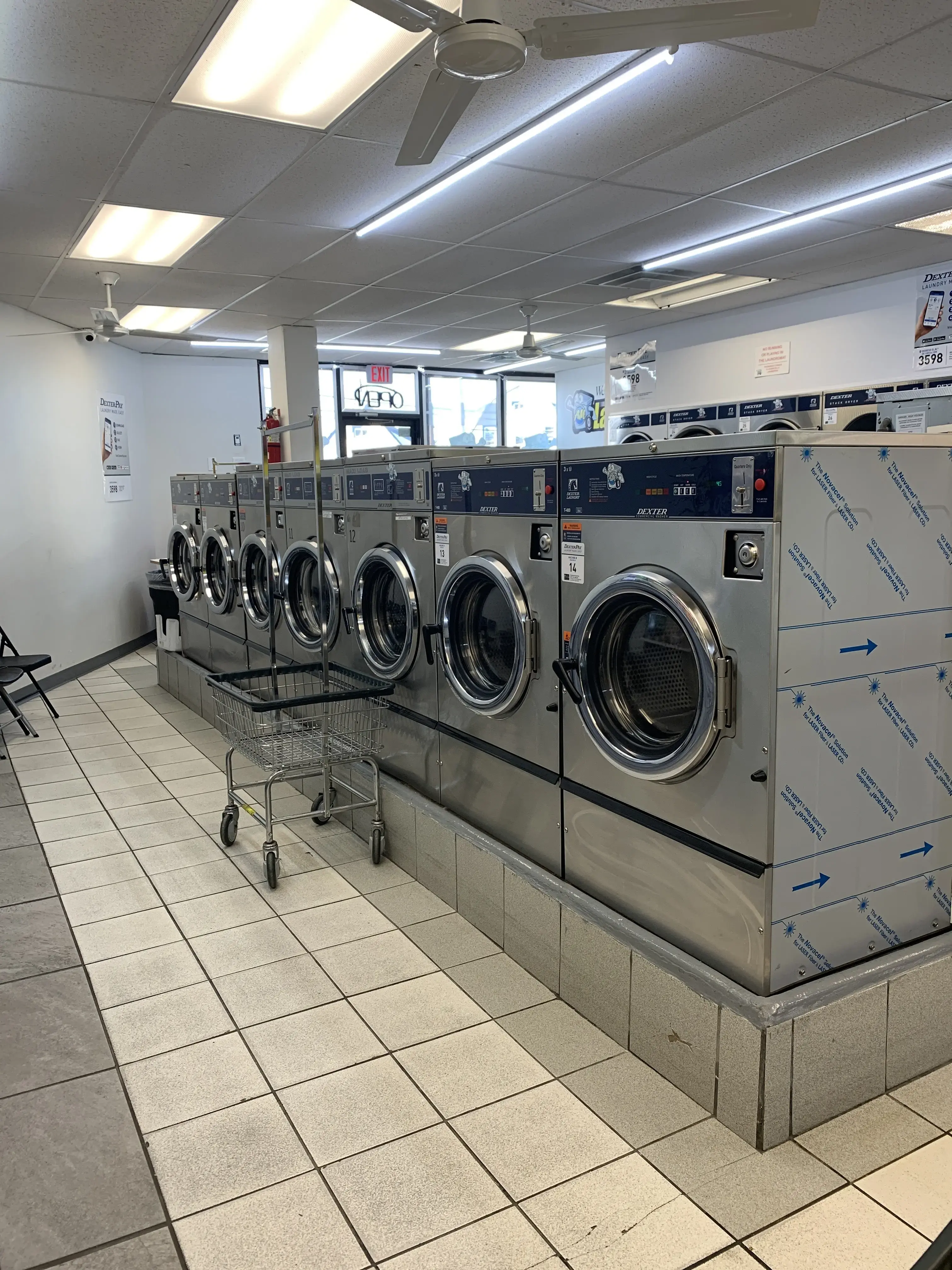 A&M Express Laundromat - Image 1