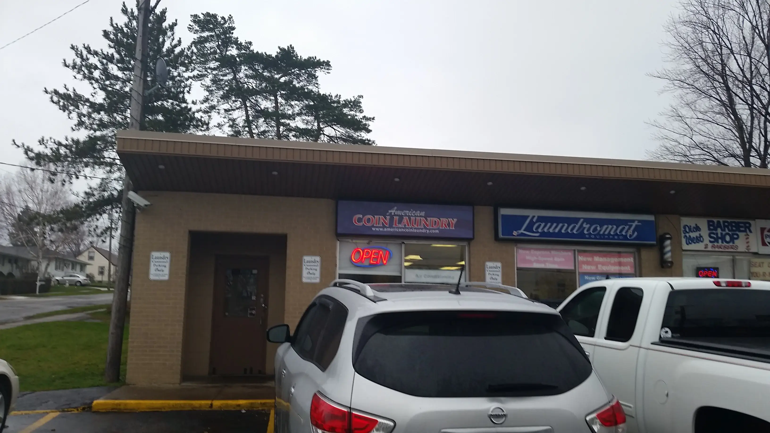 American Coin Laundry thumbnail 10