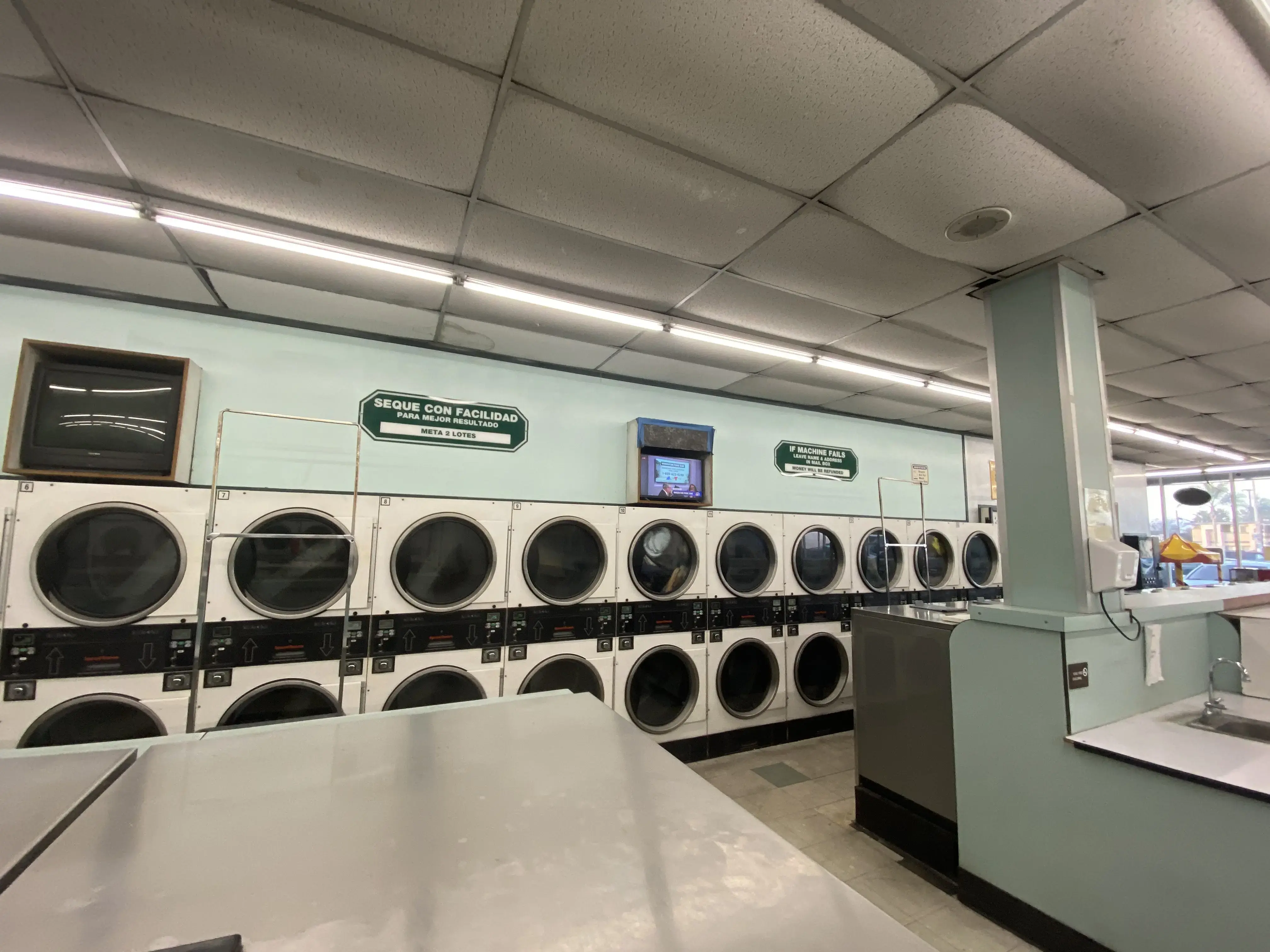 American Coin Laundry thumbnail 1