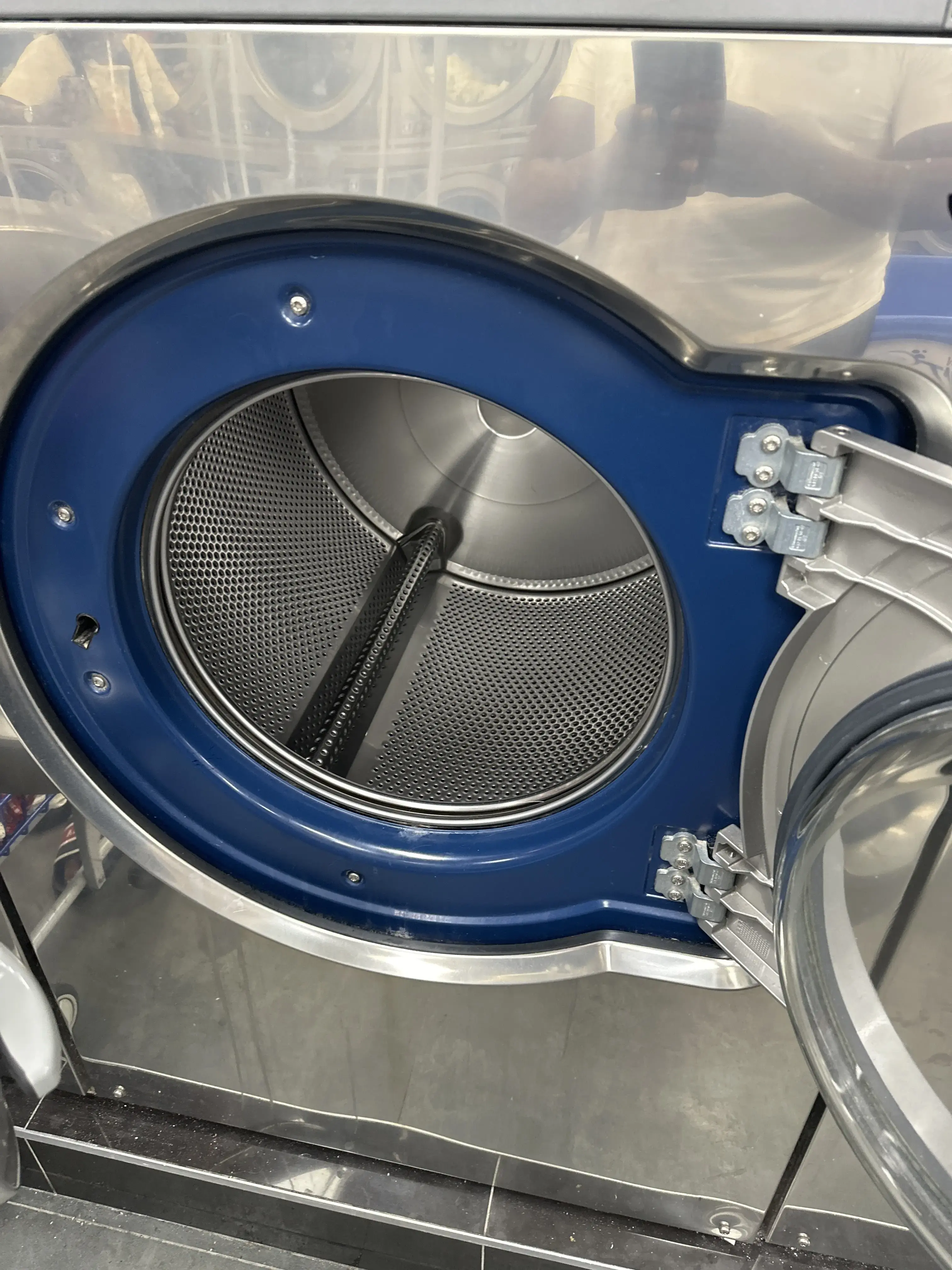 American Laundromat 24/7 of East Orange - Image 5