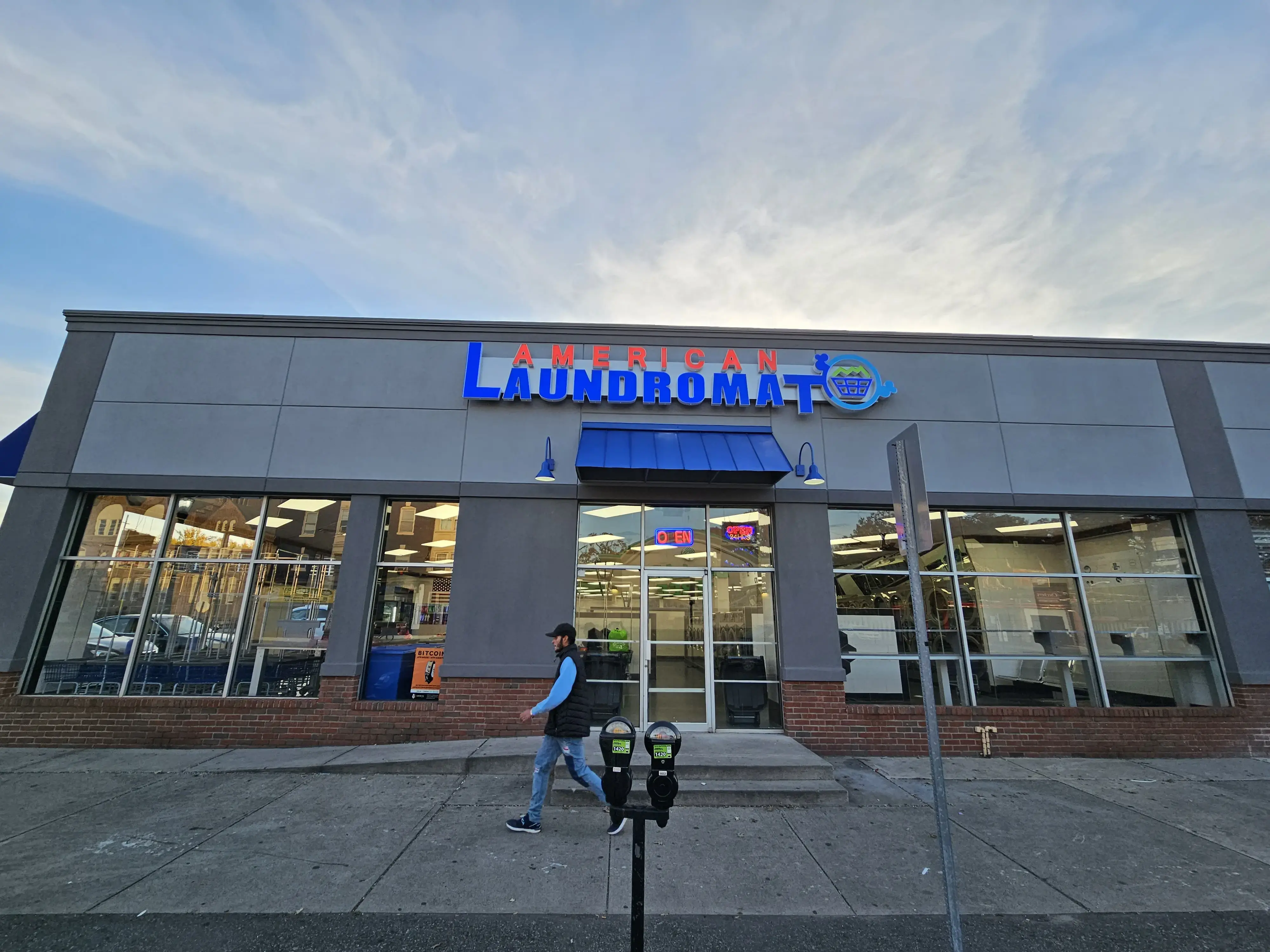 American Laundromat 24/7 of East Orange thumbnail 4