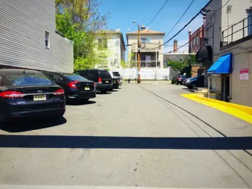 American Laundromat of Jersey City thumbnail 9