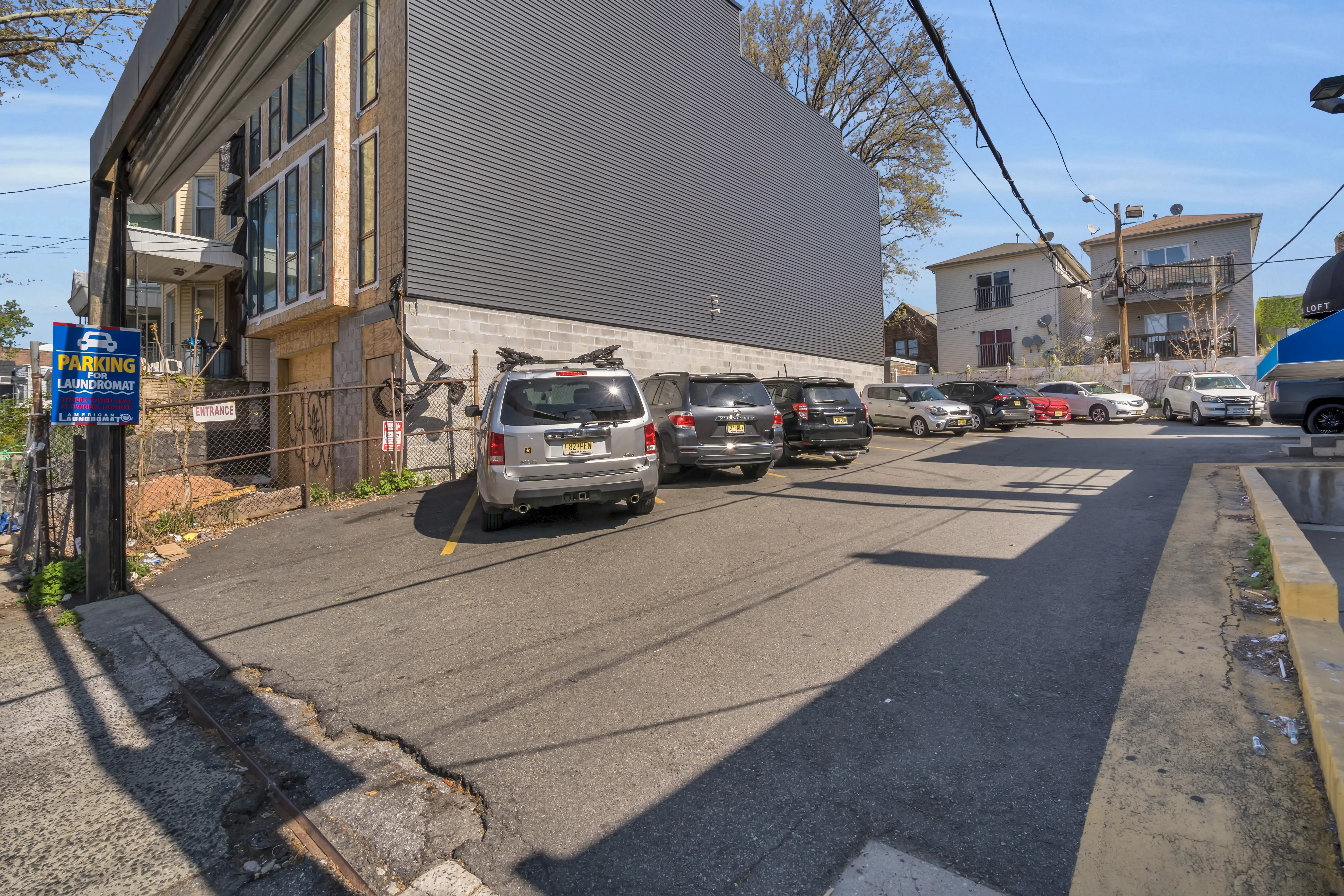 American Laundromat of Jersey City - Image 6