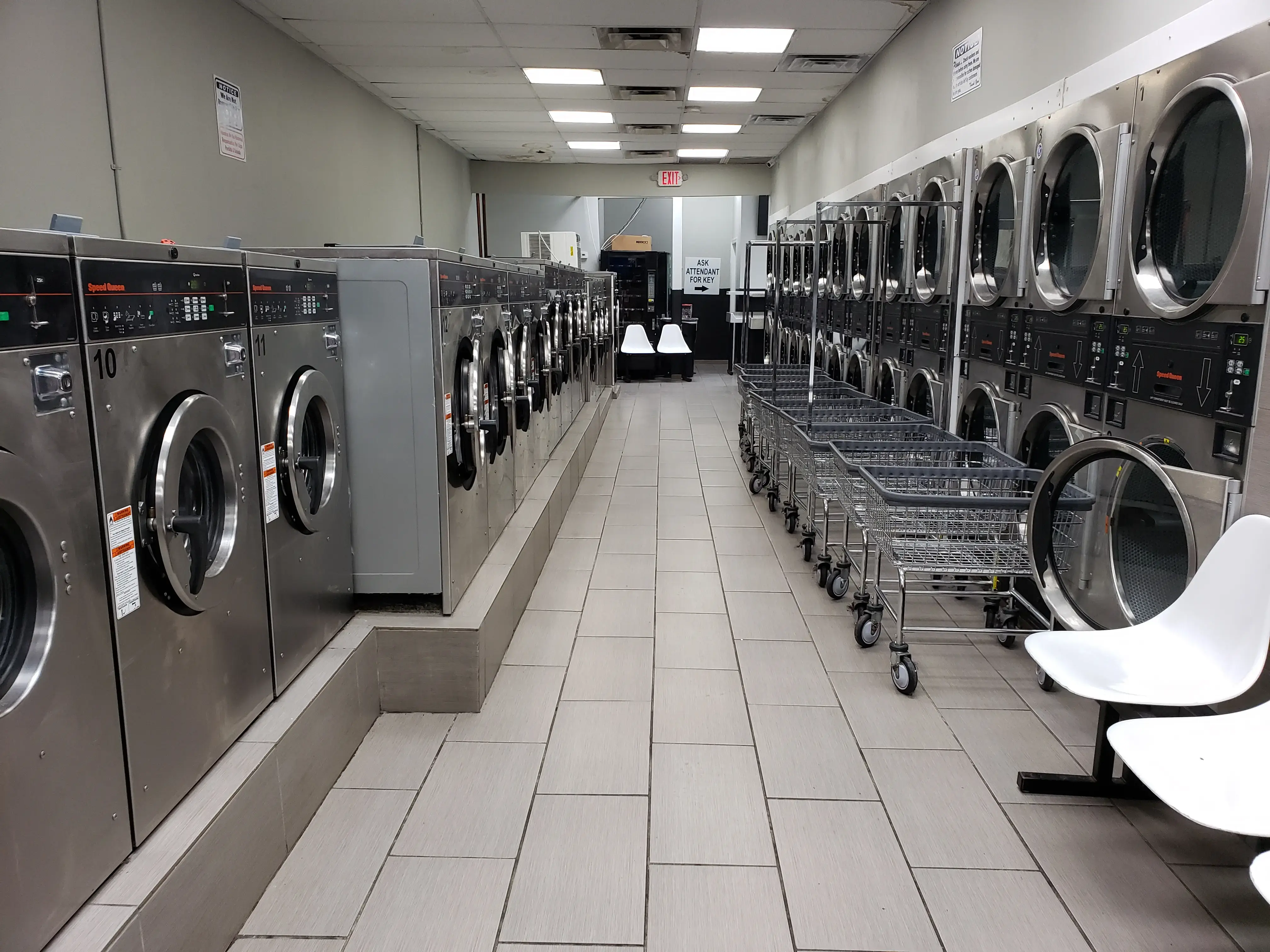 American Laundromat of Jersey City thumbnail 17