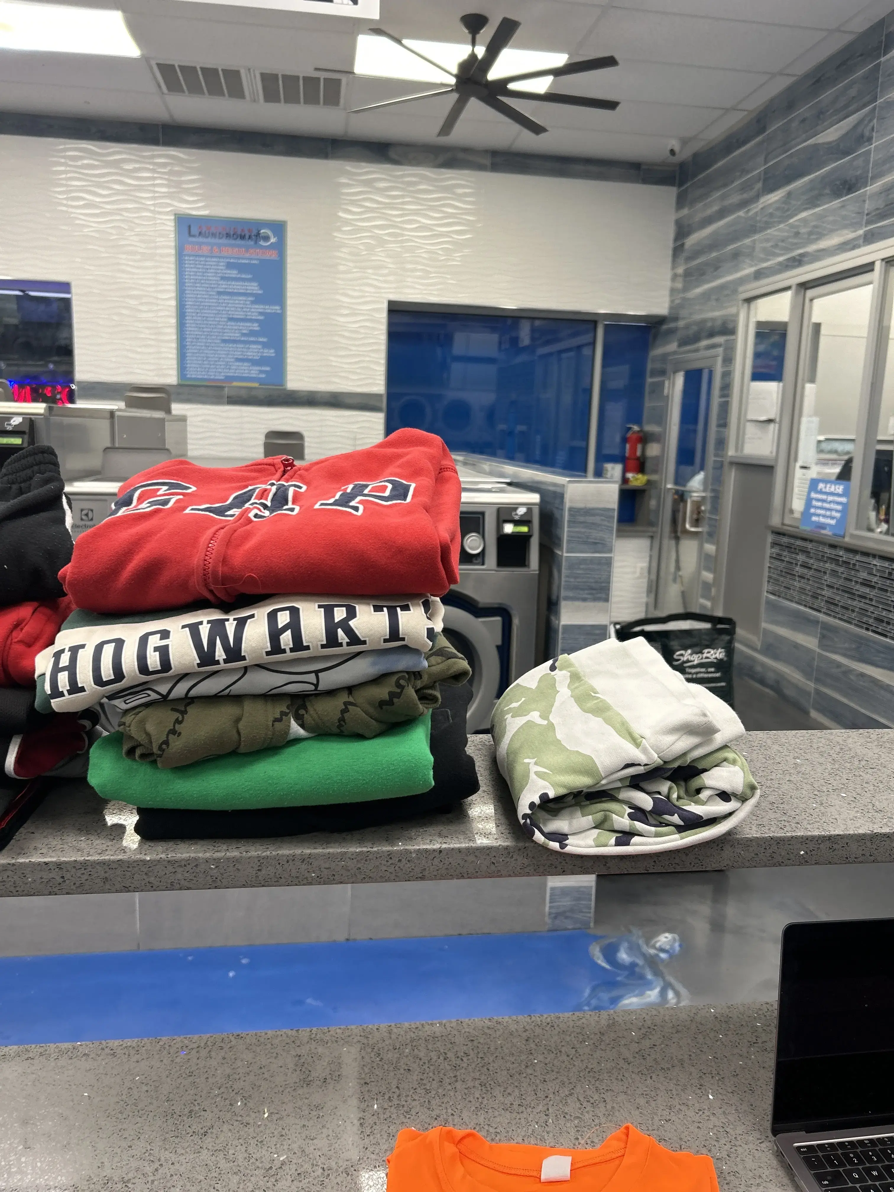 American Laundromat of Orange thumbnail 12