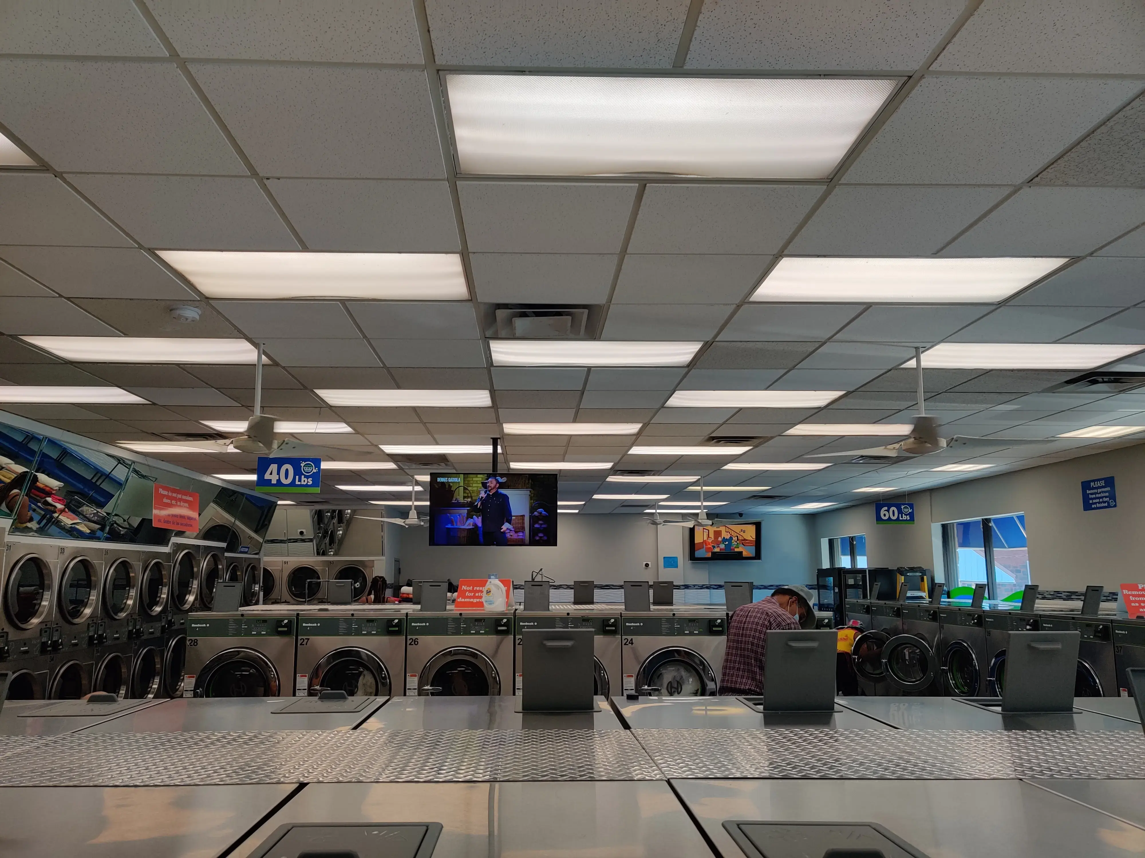 American Laundromat of South Orange - Image 19
