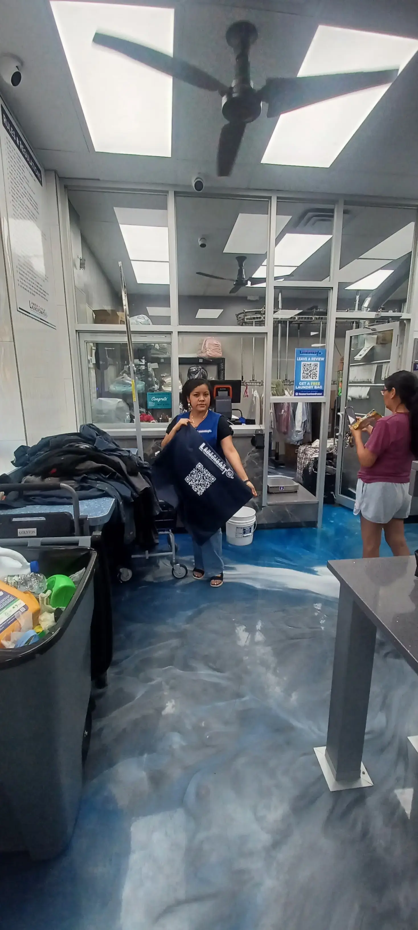 American Laundromat of West Orange - Image 8