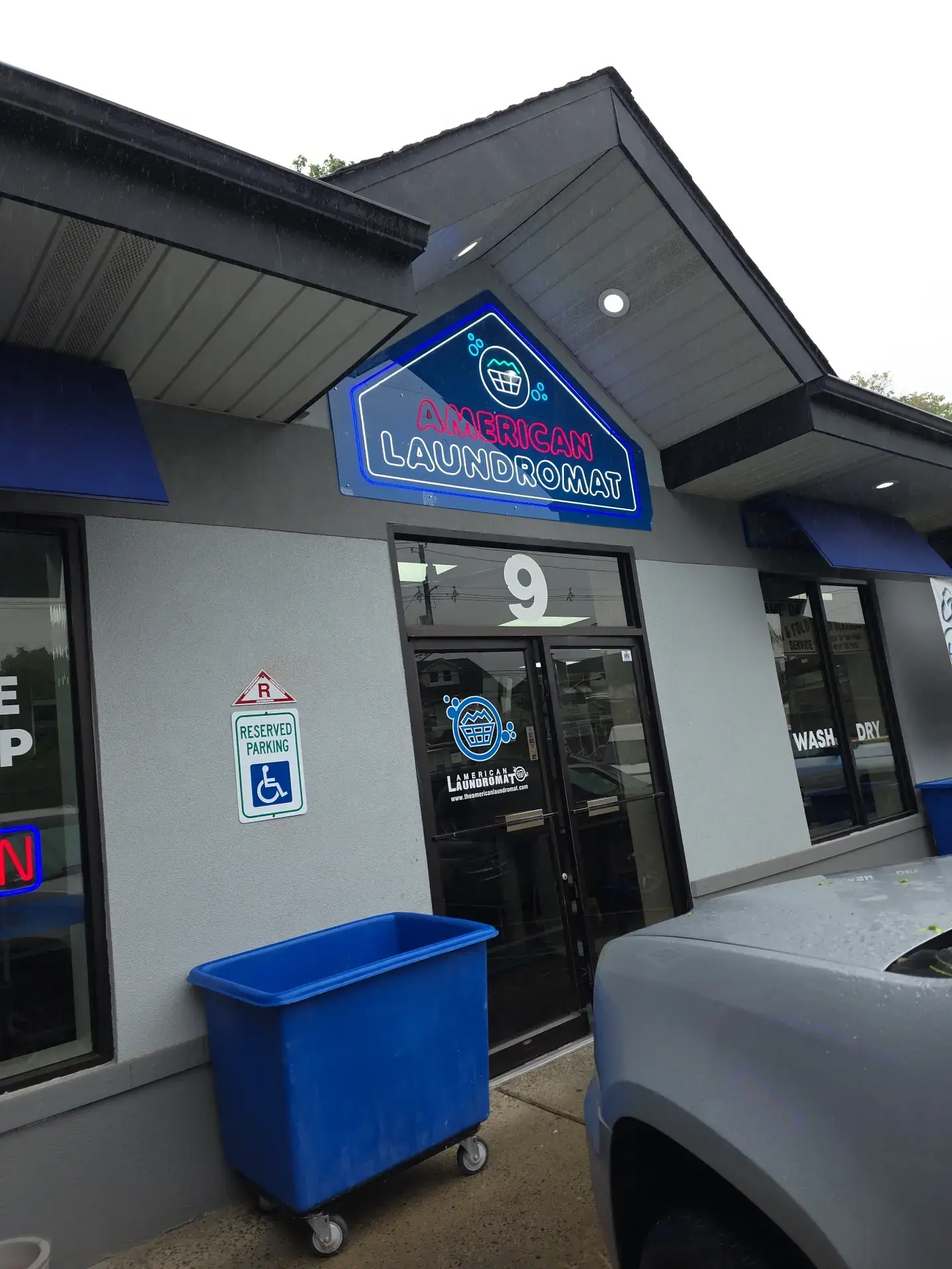 American Laundromat of West Orange thumbnail 13